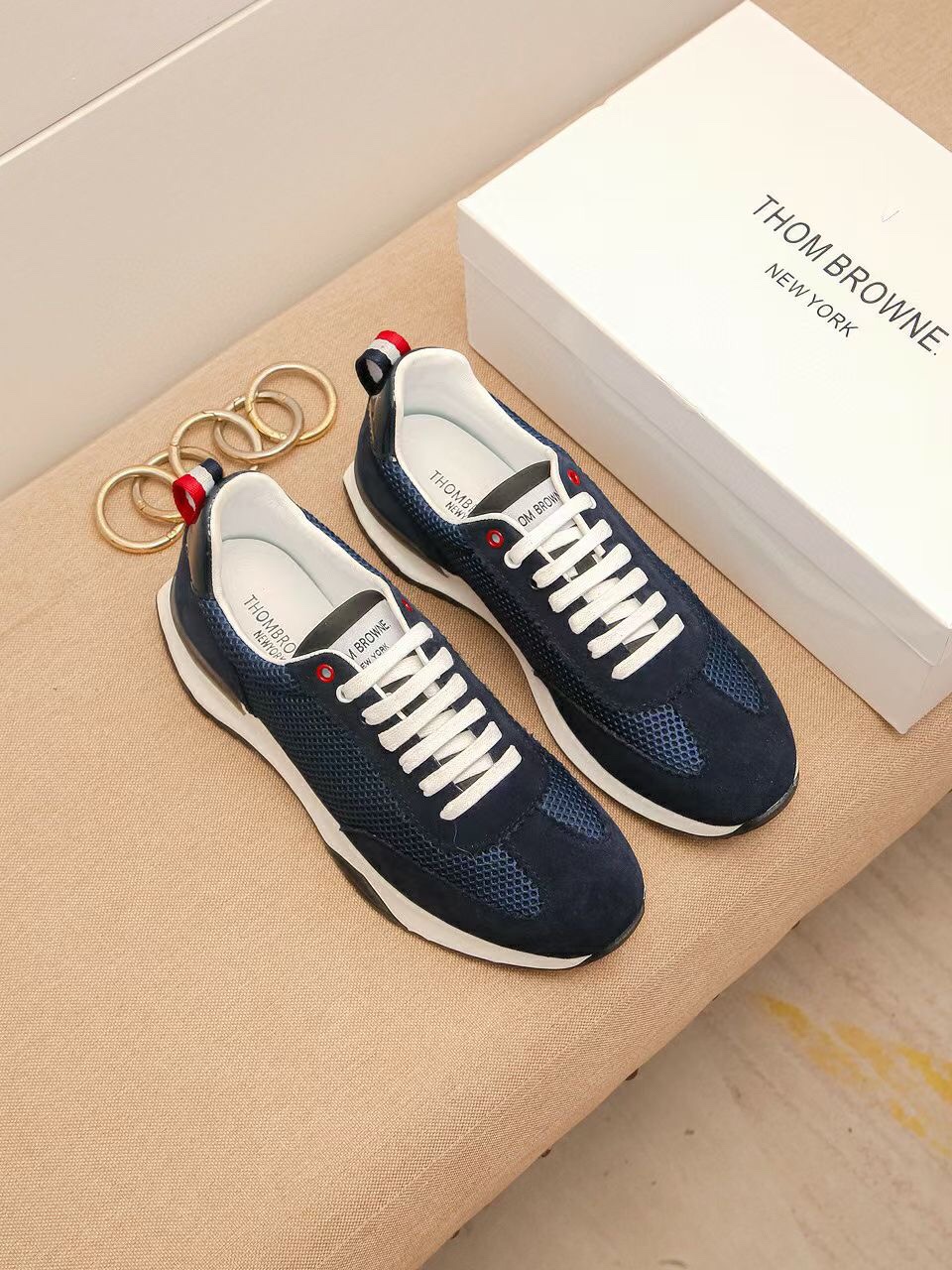Thom Browne Zapatillas Casuales para Hombre en Cuero Italiano Premium