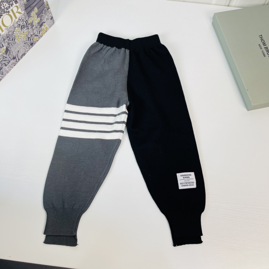 “THO* BROWNE Sam Ronny 2021 Sweater Suit: Hottest Designer Brand with Classic TB Style” - 图片 8