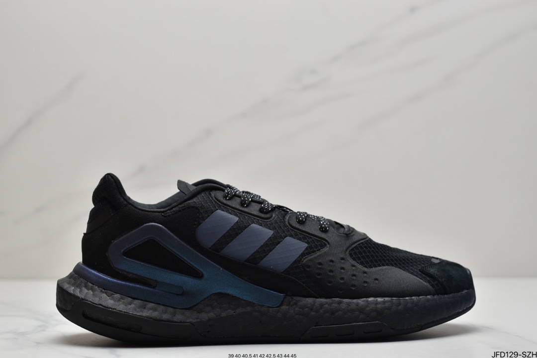 170 阿迪达斯adidas Originals引入未来科技理念FW4046