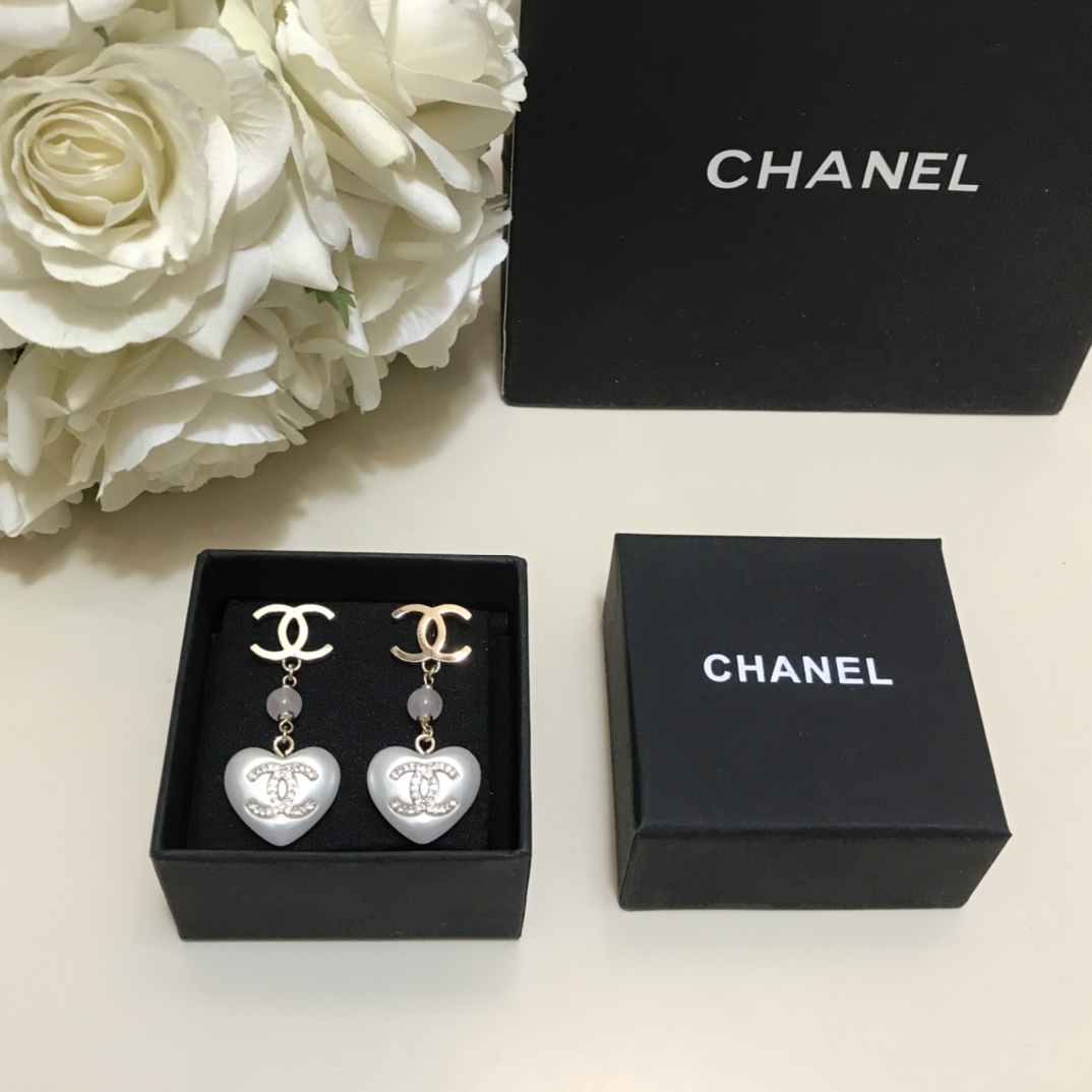 NO:101785,[Today's spot] Ch@nel double Cc love earrings. The brand's classic 