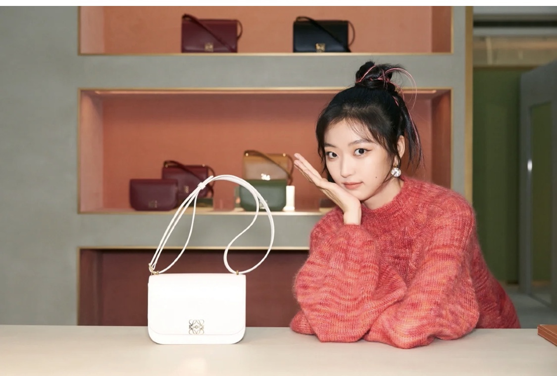 LOEWE罗意威 最新款Goya Bag 小号白色0666