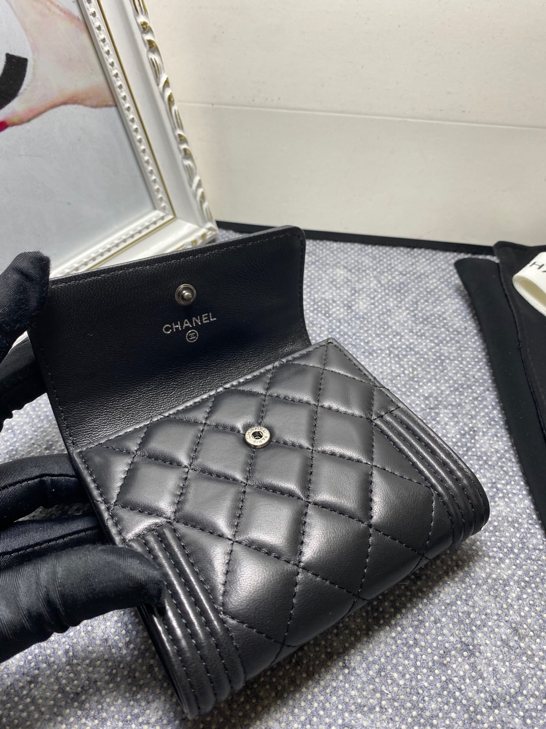 Chanel香奈儿 型号:2090 原版开发👍最新短款钱夹,进口原版羊皮🐑走三线骨边立体效果凸出 ,出