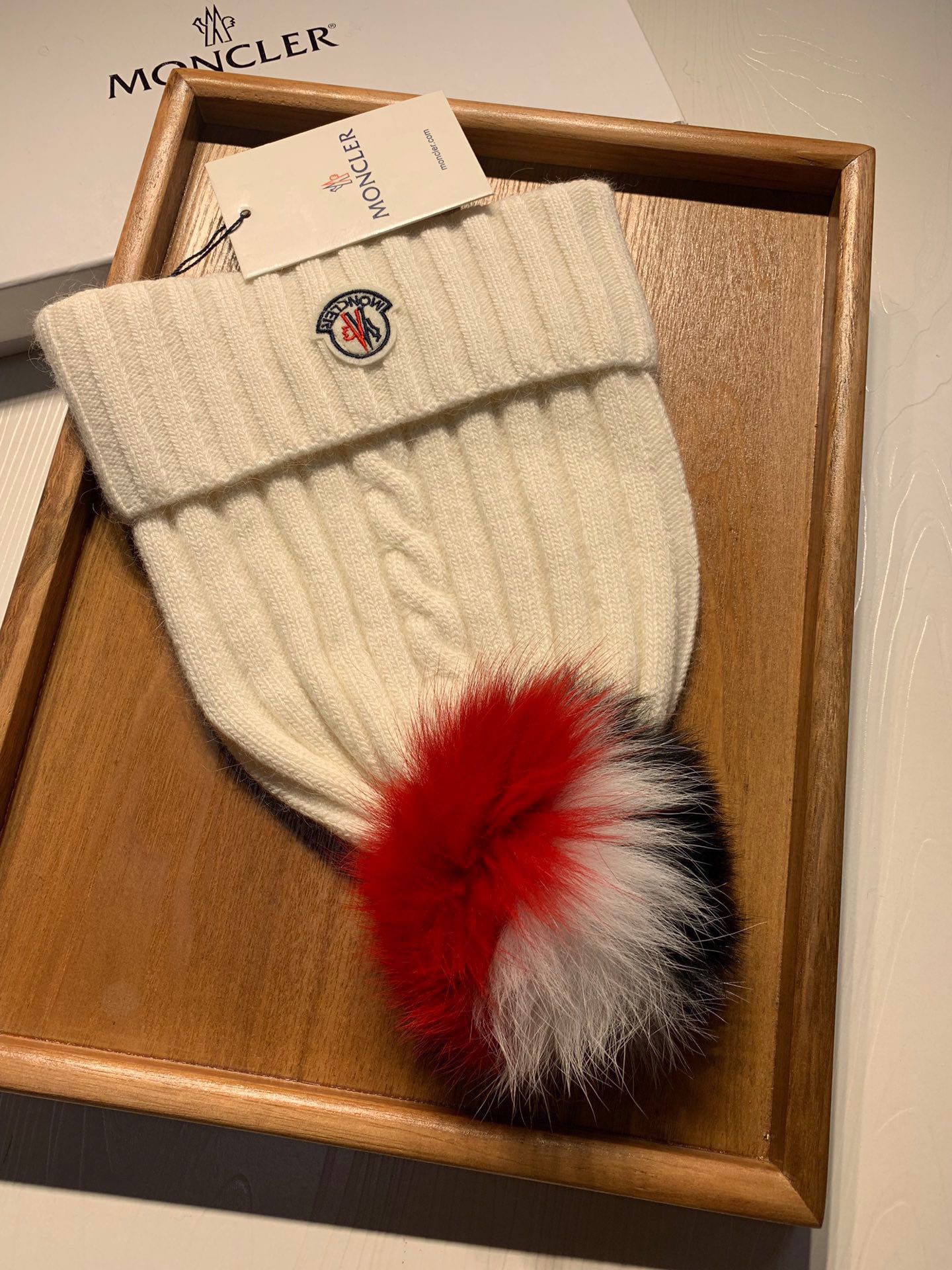 🌹。蒙口。【羊毛单帽-带3色渐变狐狸毛球】客供小羊毛！珍贵典藏的灵魂帽子！客供色纱.每个颜色都非常好看！