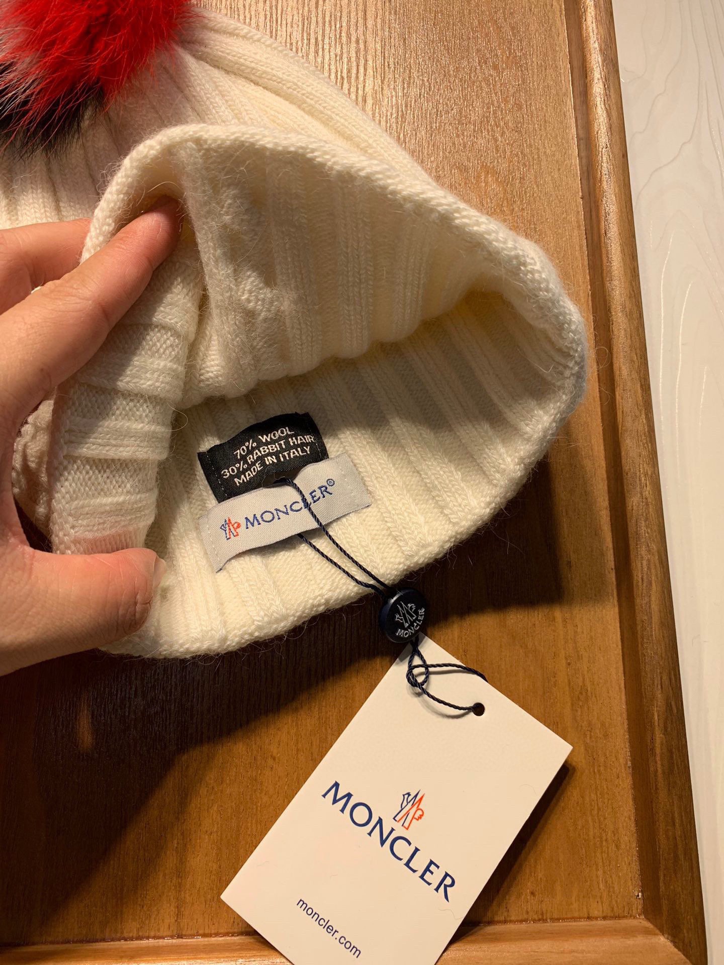 🌹。蒙口。【羊毛单帽-带3色渐变狐狸毛球】客供小羊毛！珍贵典藏的灵魂帽子！客供色纱.每个颜色都非常好看！