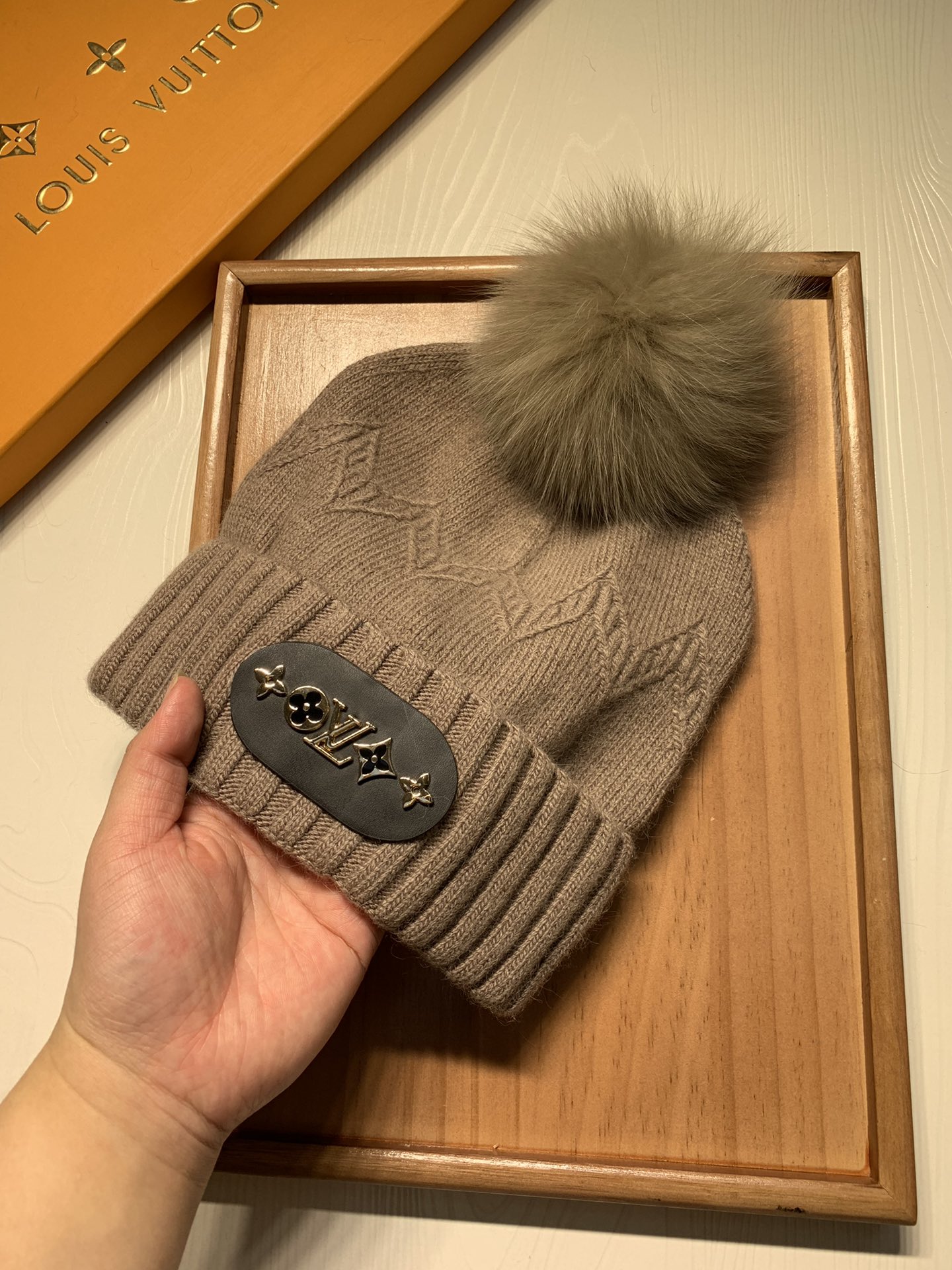 🌹。L家。 【羊毛单帽-带狐狸毛球】客供小羊毛！珍贵典藏的灵魂帽子！客供色纱.每个颜色都非常好看！经典！