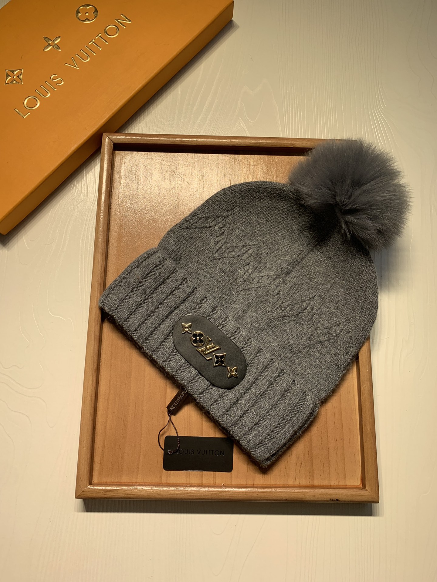 🌹。L家。 【羊毛单帽-带狐狸毛球】客供小羊毛！珍贵典藏的灵魂帽子！客供色纱.每个颜色都非常好看！经典！