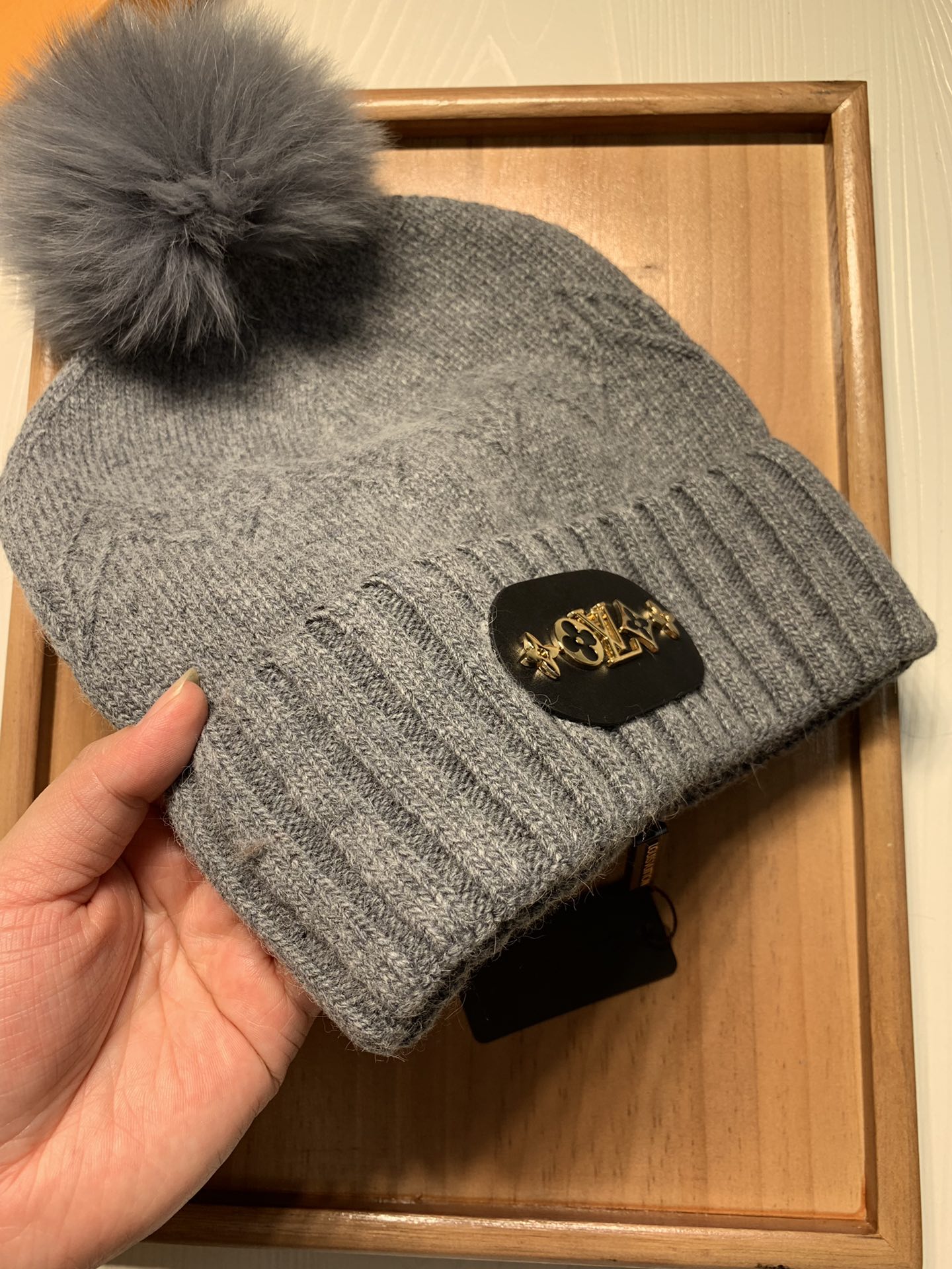 🌹。L家。 【羊毛单帽-带狐狸毛球】客供小羊毛！珍贵典藏的灵魂帽子！客供色纱.每个颜色都非常好看！经典！