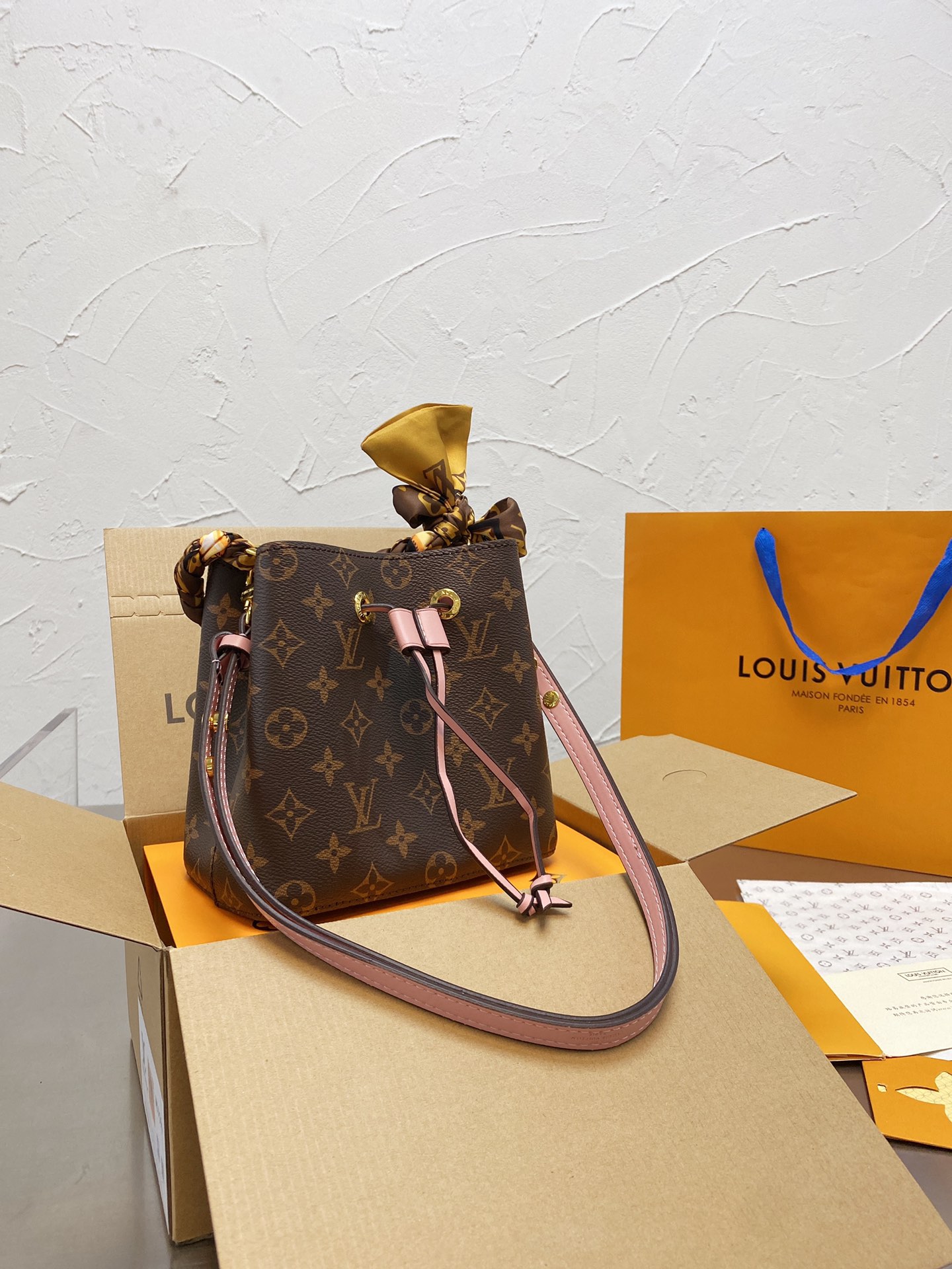 Take real photos before delivery.Do you like LV bags？#yupoo #lvbags #y