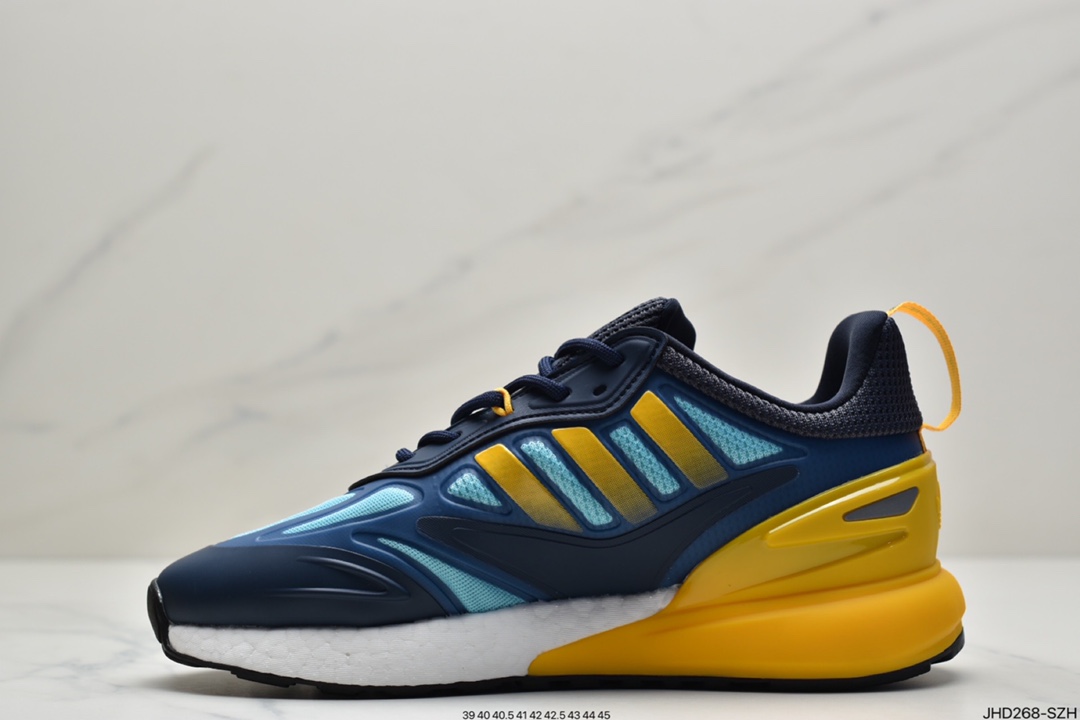 190 阿迪达斯AD Originals ZX 2K Boost 2.0采用科技风设计GZ9087