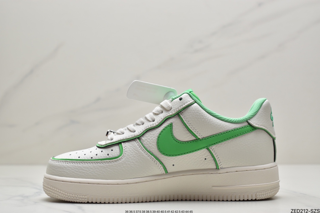 260 耐克Nike Air Force 1 Low 白蓝满天星 空军一号低帮运动休闲板鞋UH8958-022