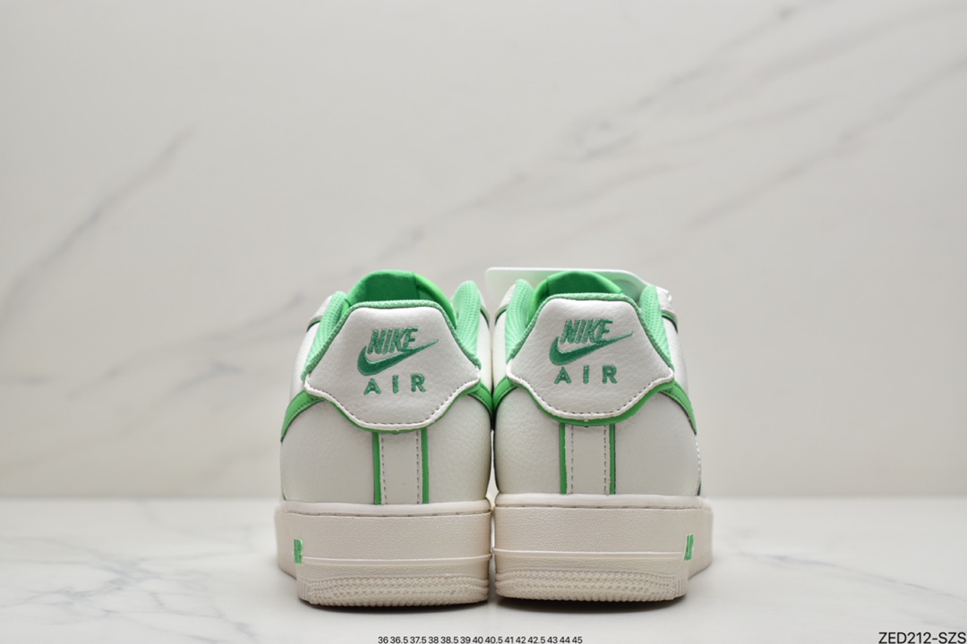 260 耐克Nike Air Force 1 Low 白蓝满天星 空军一号低帮运动休闲板鞋UH8958-022