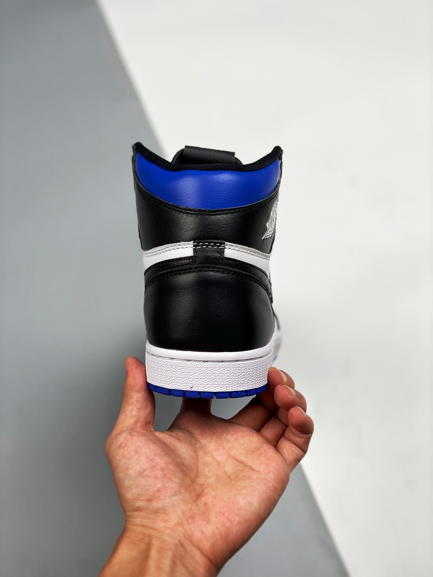 Miniatura 8