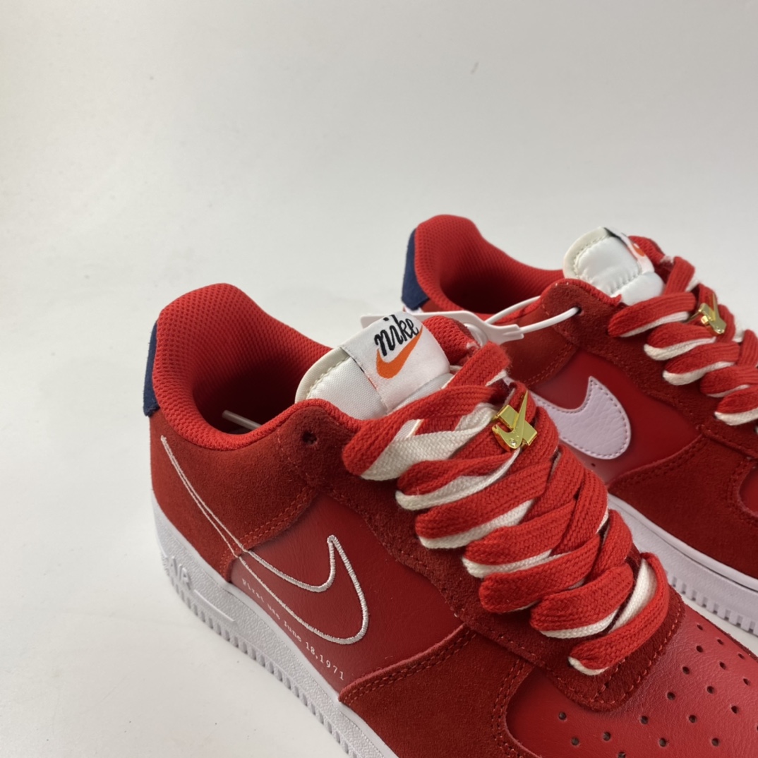 P200  NIKE Air Force 1’07 Low“中国红电绣勾”板鞋 DB3597-600