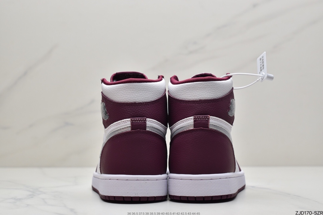 240  Air Jordan 1 Retro High OG “Bordeaux” 波尔多 555088-611
