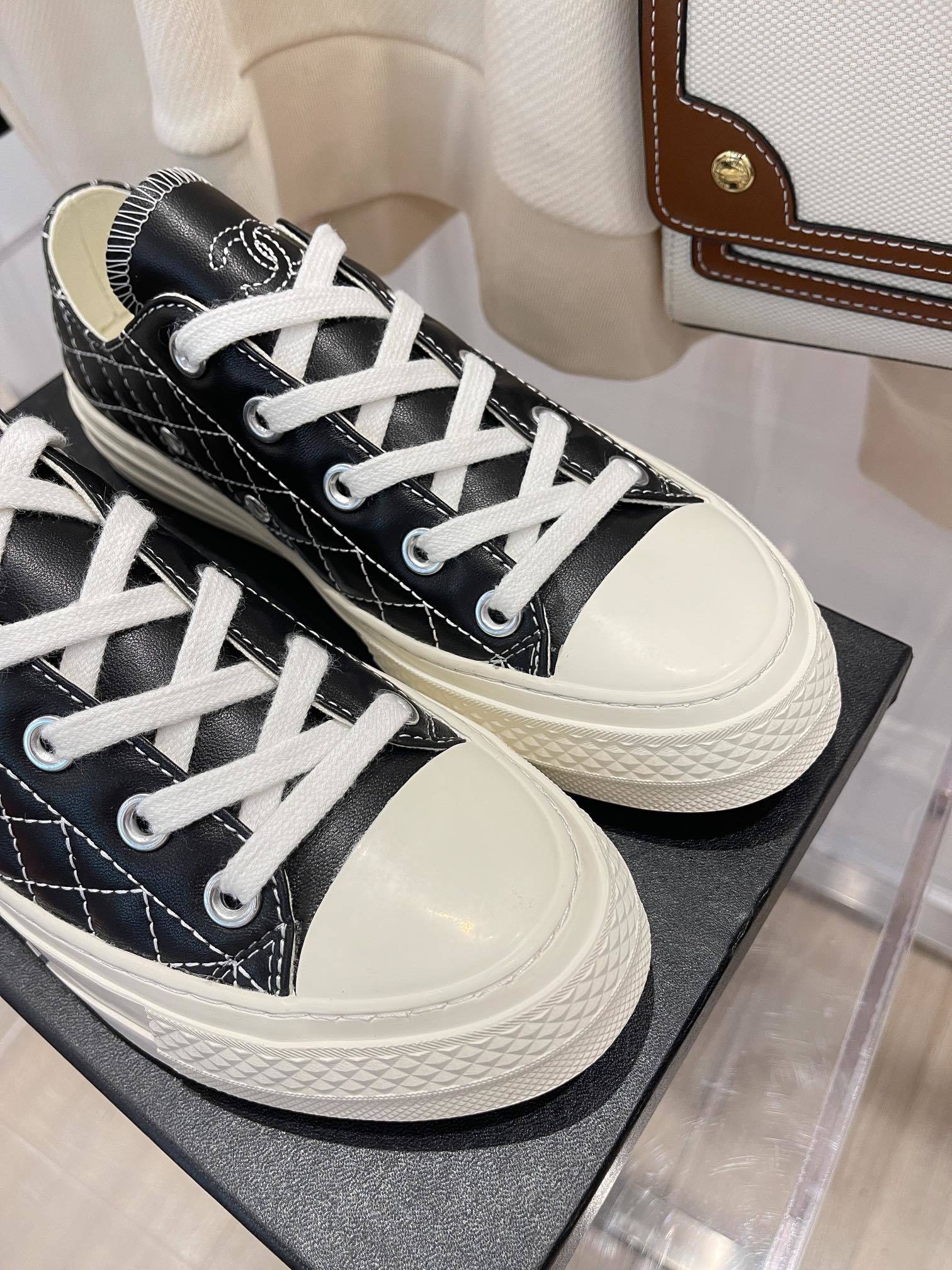 香奈儿ChanelXConverse