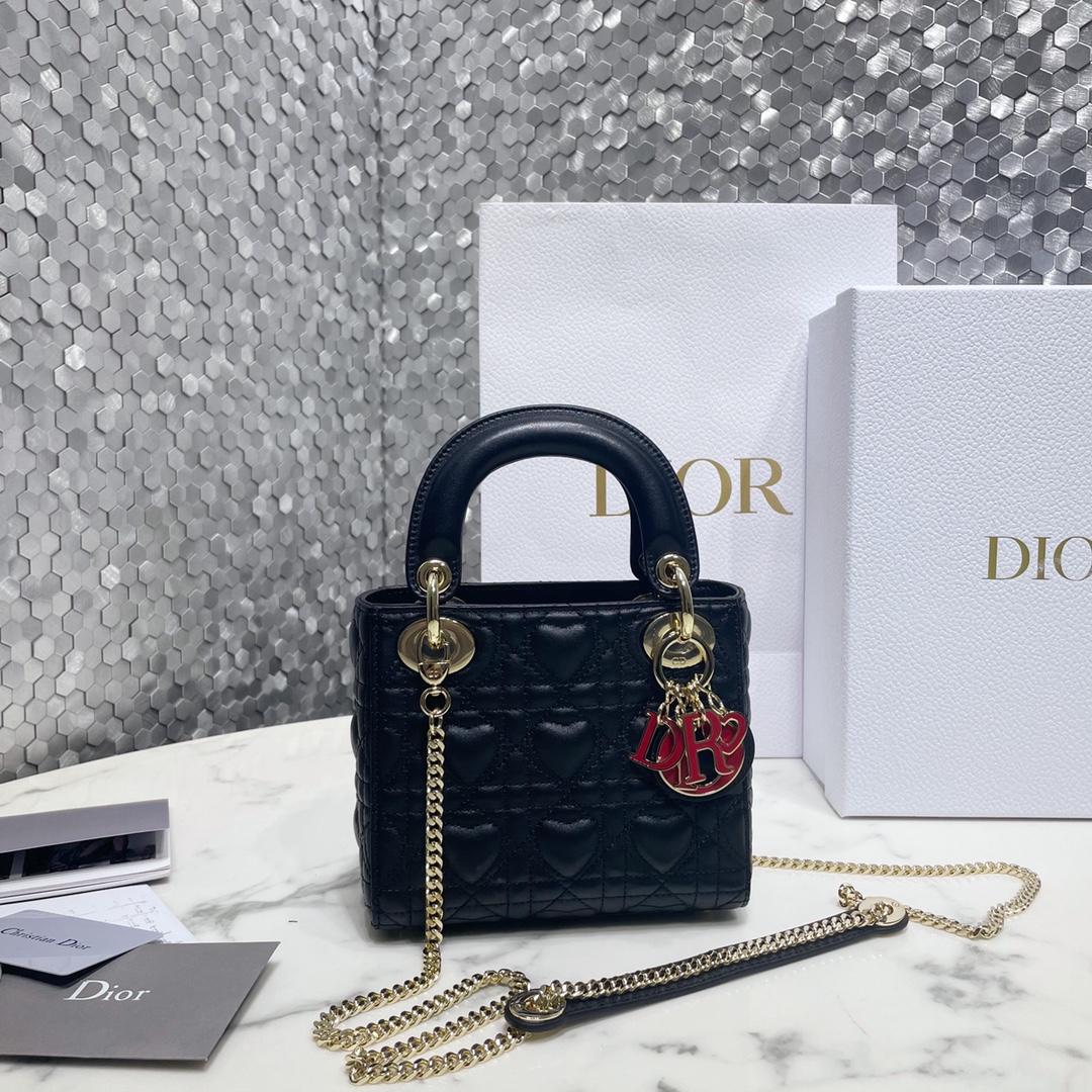 Dior Top
 Bags Handbags White Sheepskin Lady Chains