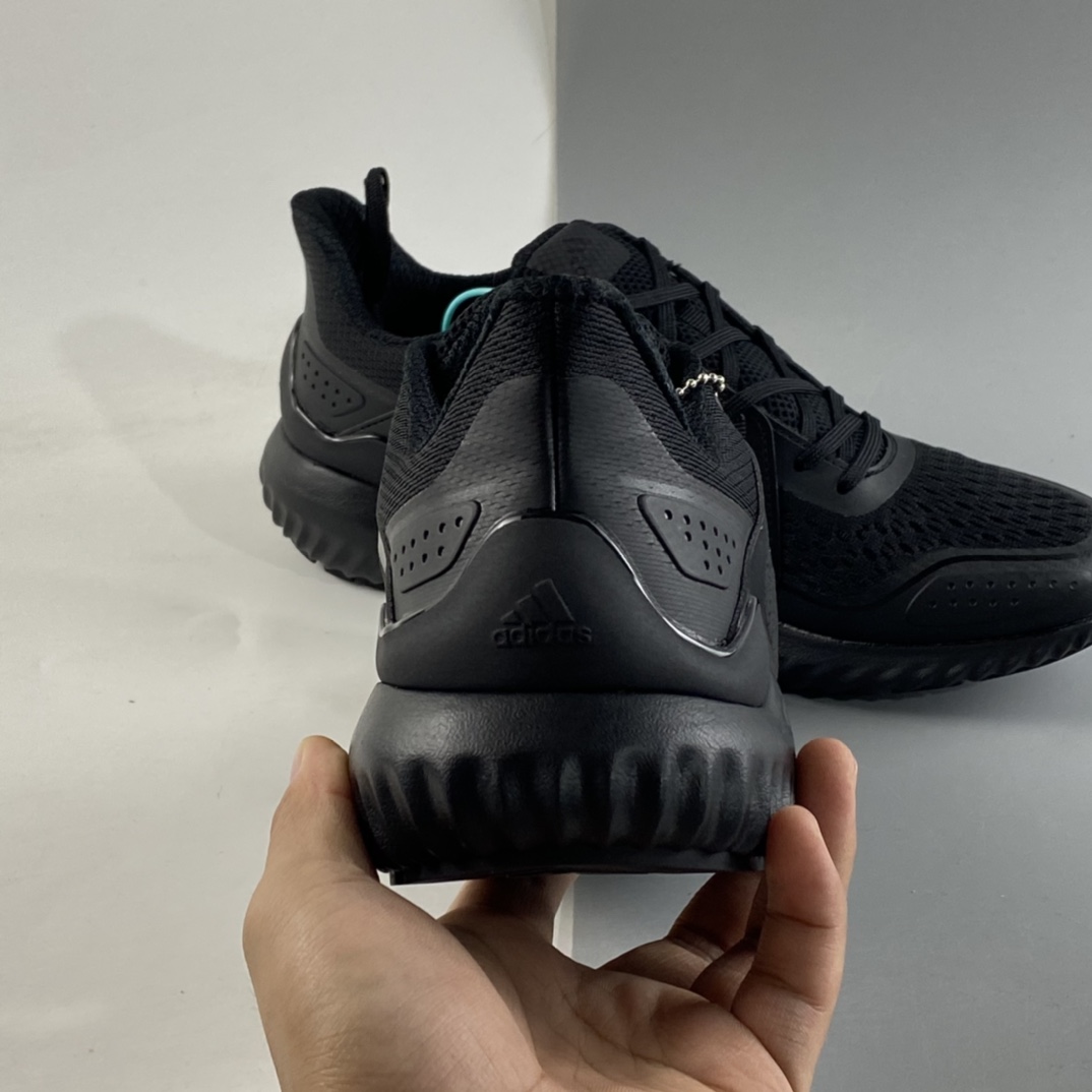 P180  Ad ClimaWarm Bounce Irid M 阿迪达斯中性跑鞋 G54873