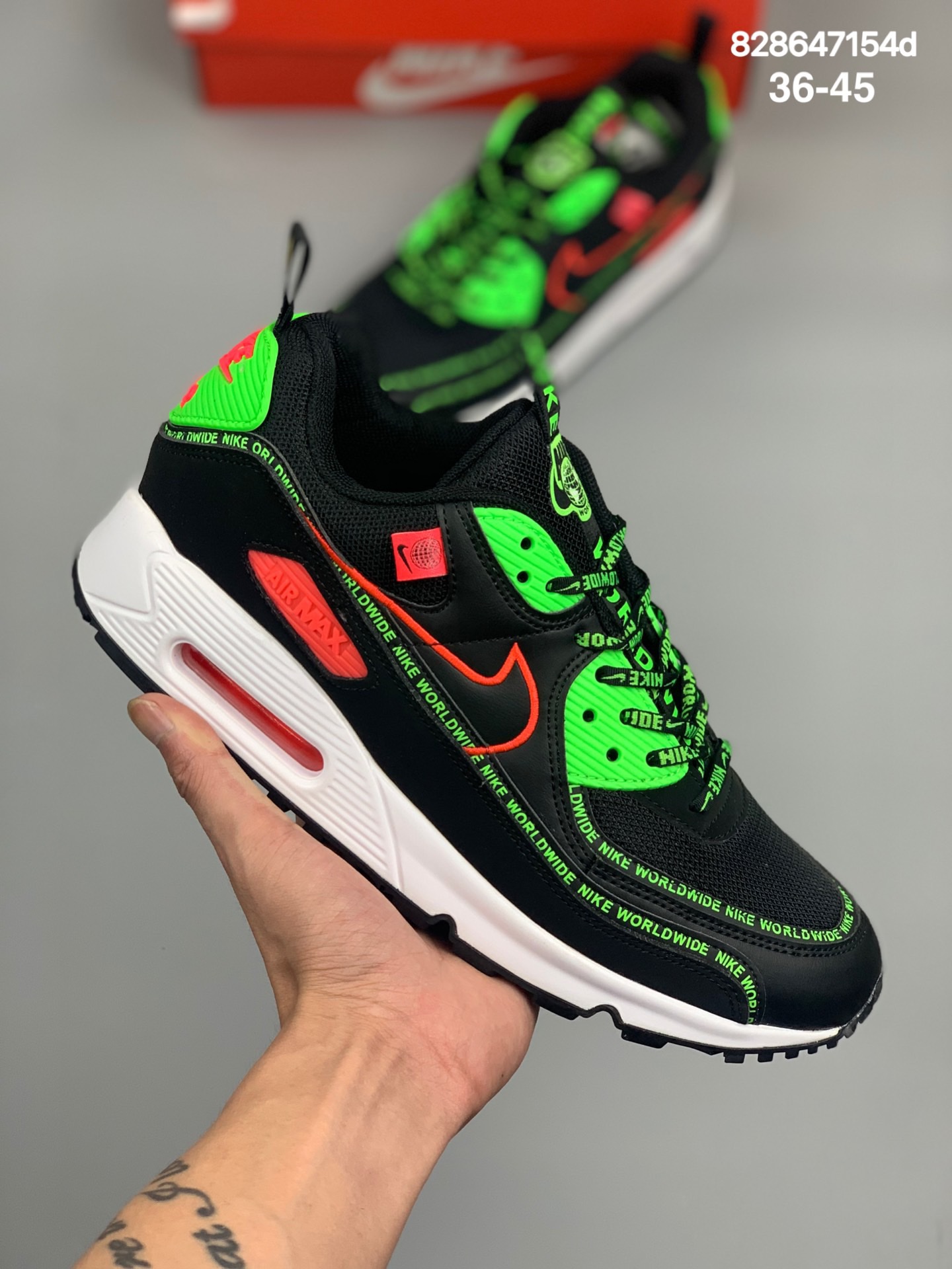 
耐克Nike Air  Max 90 SE 经典小气垫减震跑步鞋 彩虹底
货号：309698-002
尺码:36-45
编码：829647154d