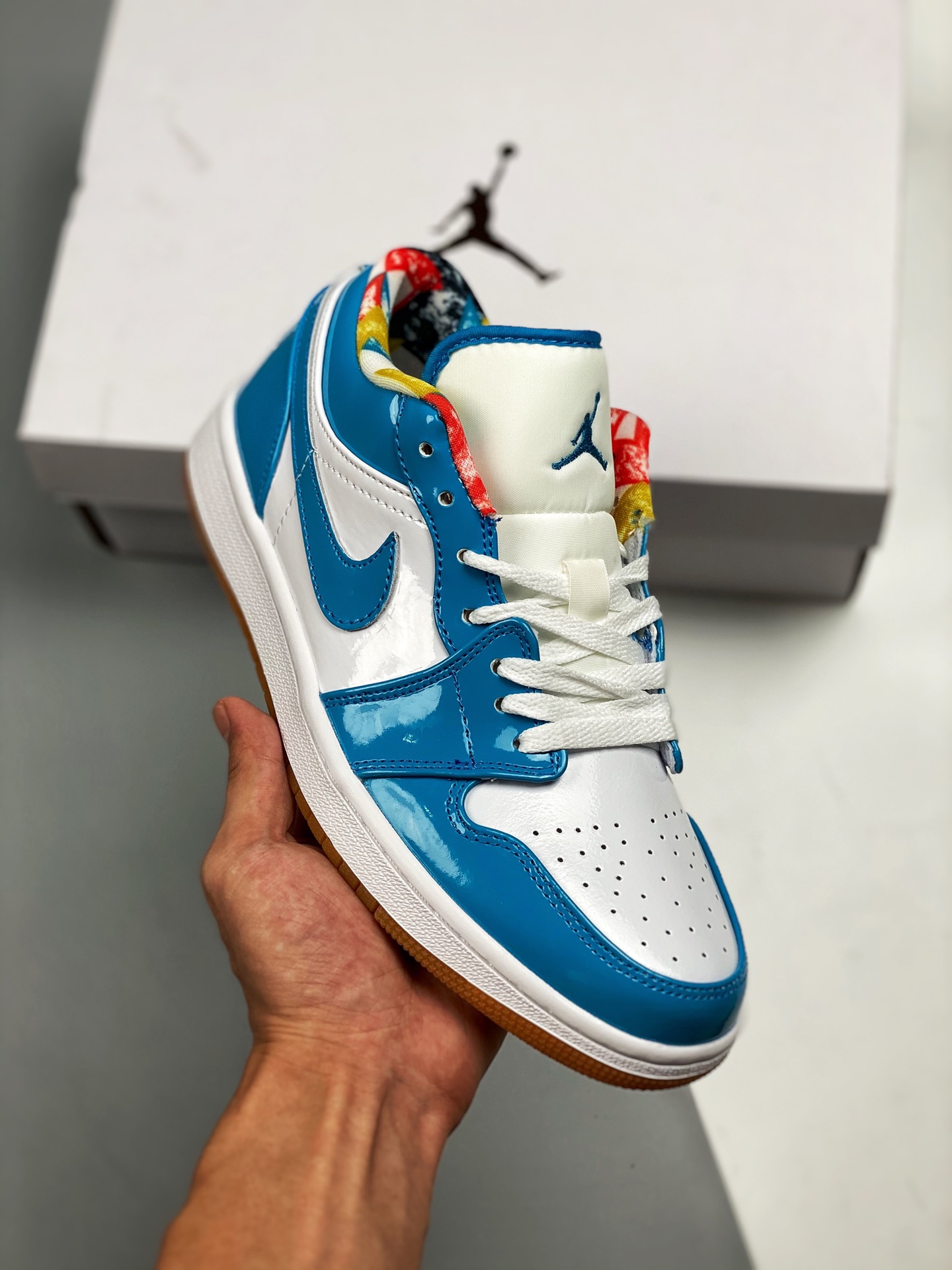 Air Jordan 1 Low azul Carolina del Norte con suela de goma cruda, charol, AJ1 Jordan 1 low top zapatillas casuales, col…