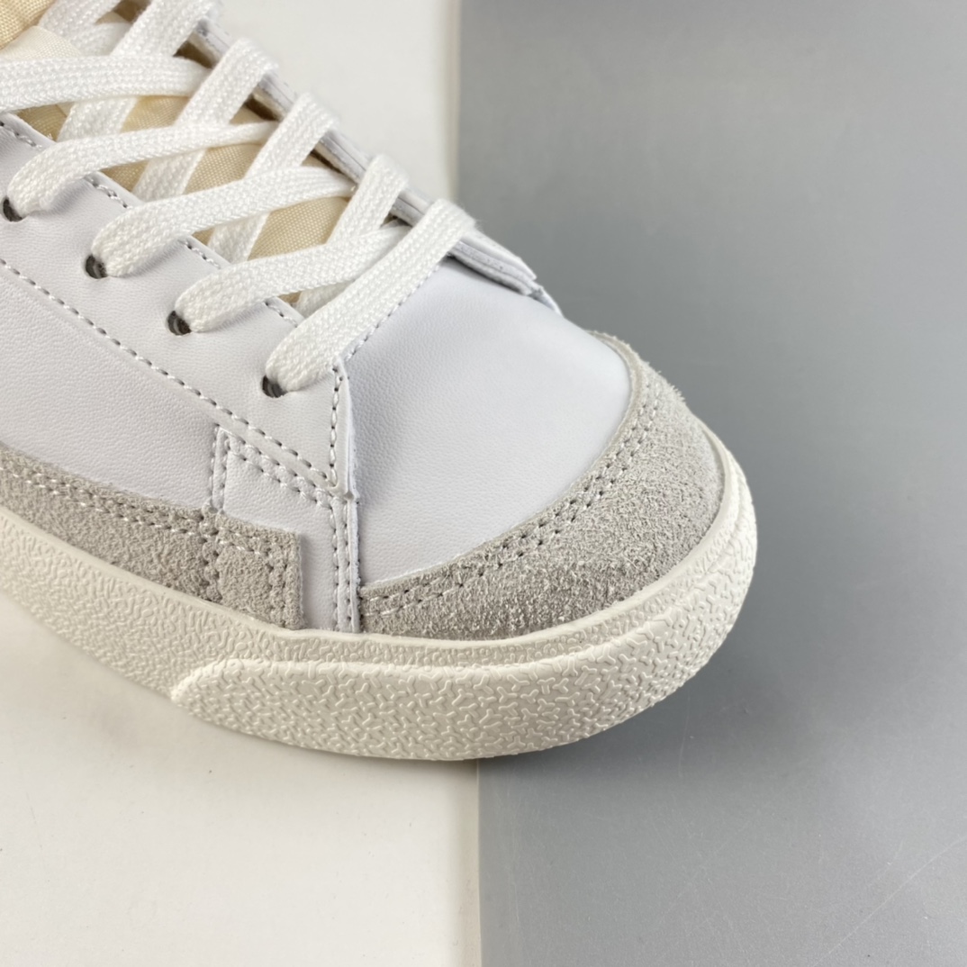 150  NIKE Blazer Low ’77 Vintage 开拓者皮面低帮休闲板鞋 DC4769-102