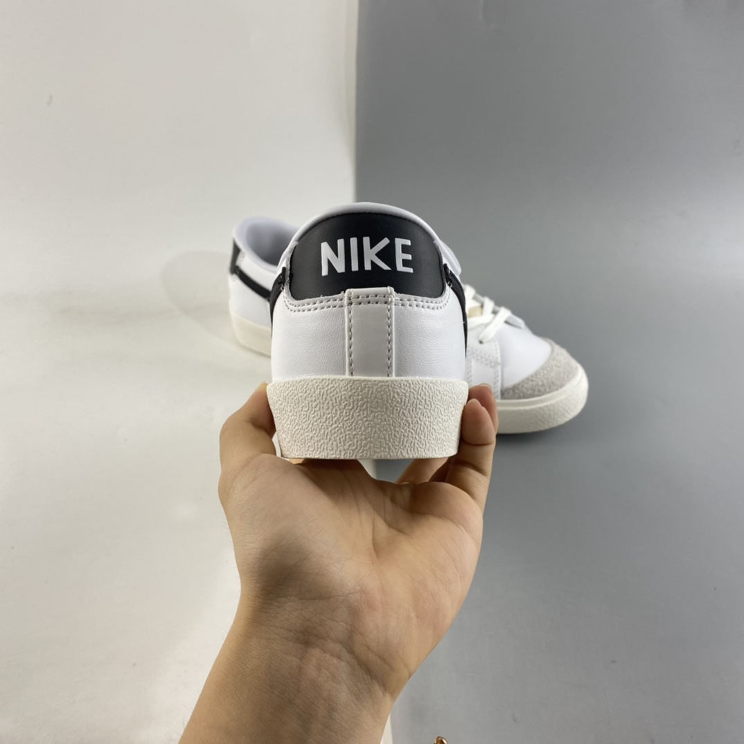 150  NIKE Blazer Low ’77 Vintage 开拓者皮面低帮休闲板鞋 DC4769-102