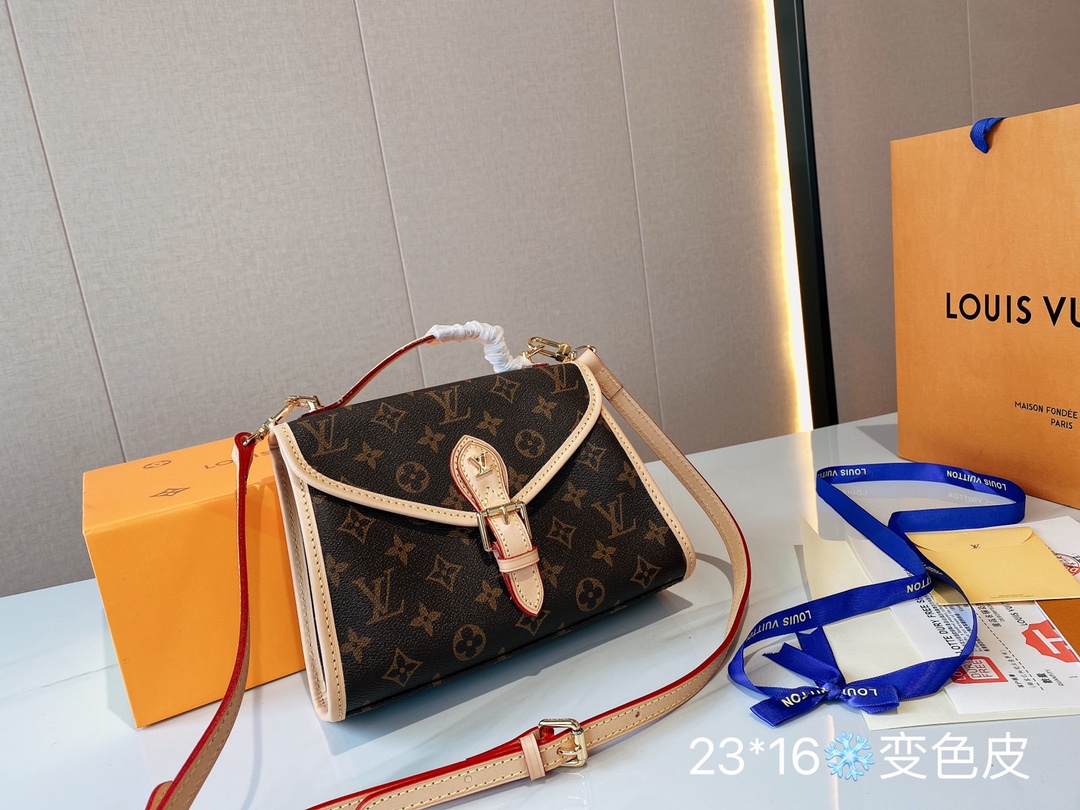 Yupoo Gucci Bags Watches Nike Clothing Jordan Yeezy Balenciaga Shoes
