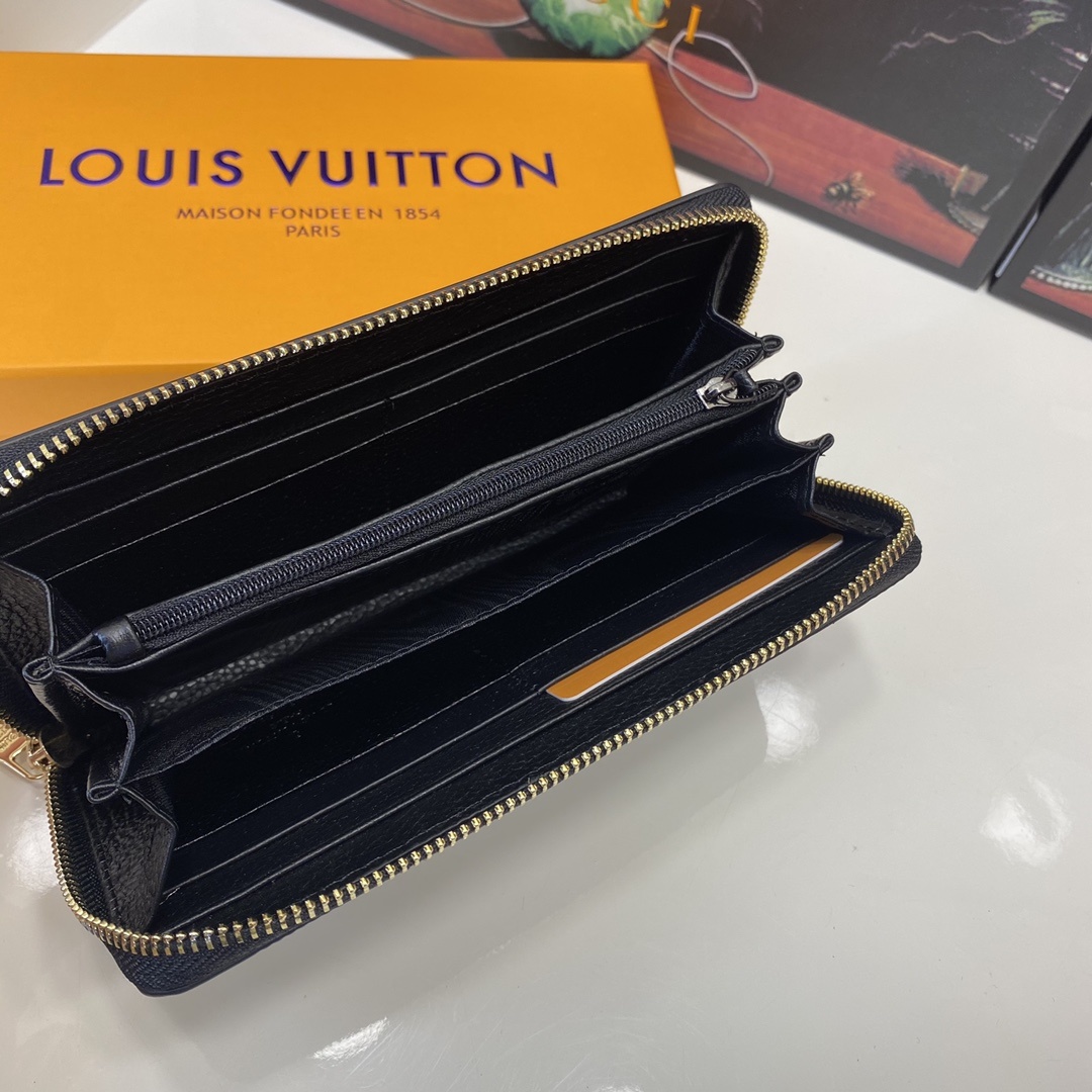 💞 💞 Lv 6151 单拉小手包到货💞💞原版头层牛皮💞手感细腻 简单大气 值得拥有!🔥尺寸21x11
