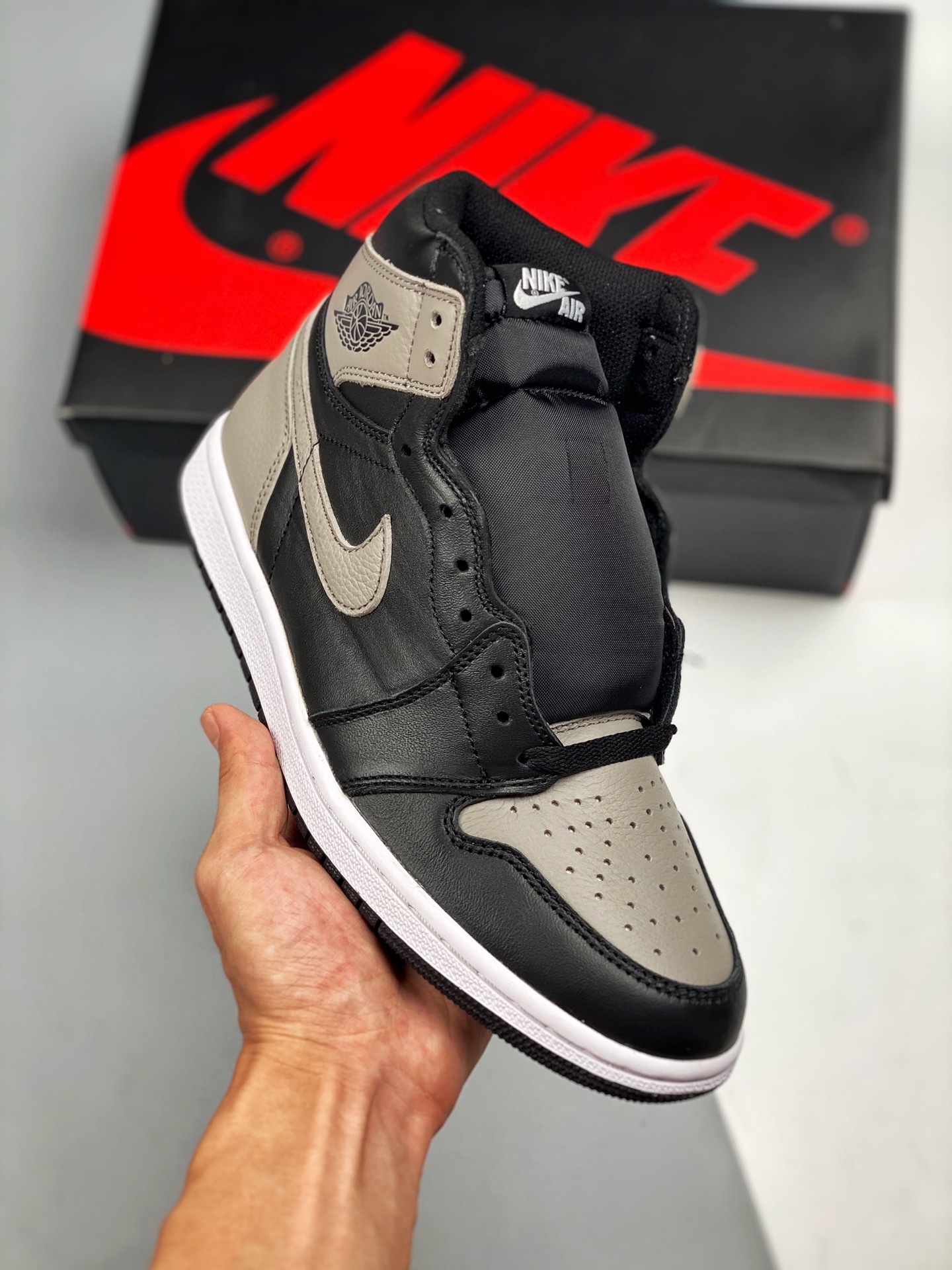Air Jordan 1 Retro High OG Shadow, fabricado por una gran fábrica original, la mejor calidad en su rango de precio, des…