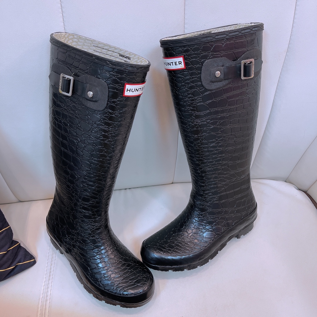 Hunter 2021 Factory Price Classic British Design Rain Boots with Slurry-Resistant Soles - 图片 2