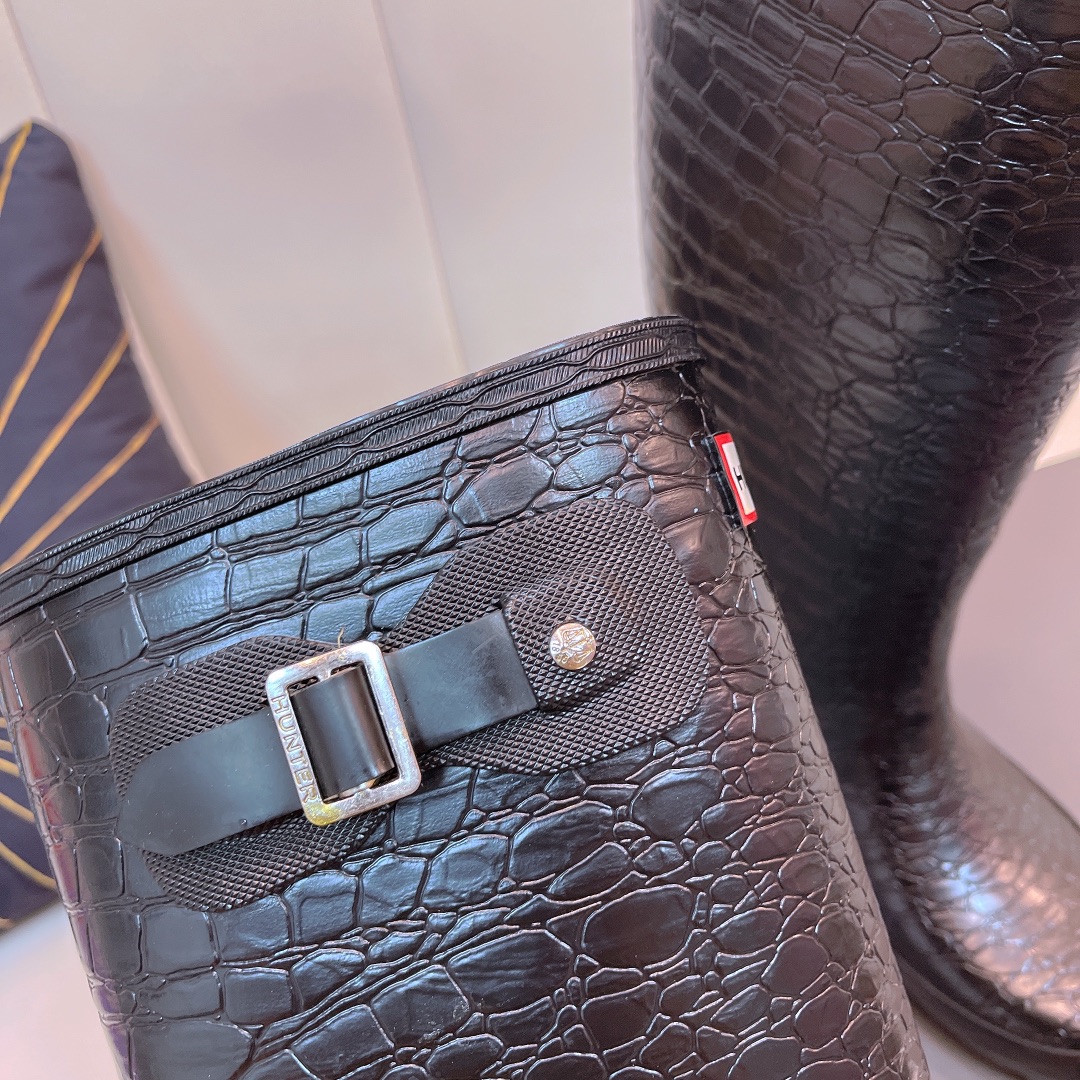 Hunter 2021 Factory Price Classic British Design Rain Boots with Slurry-Resistant Soles - 图片 5