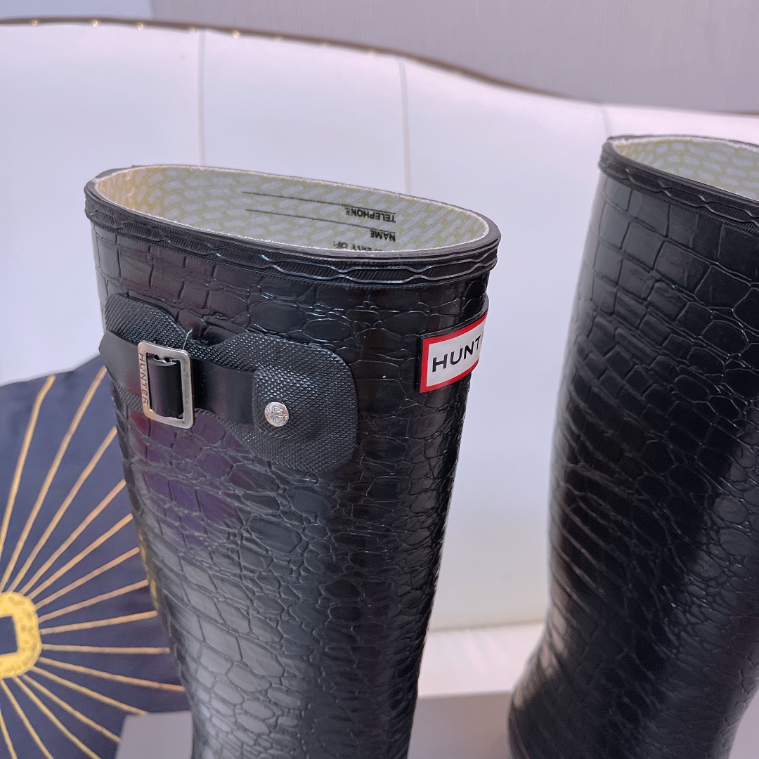 Hunter 2021 Factory Price Classic British Design Rain Boots with Slurry-Resistant Soles - 图片 4