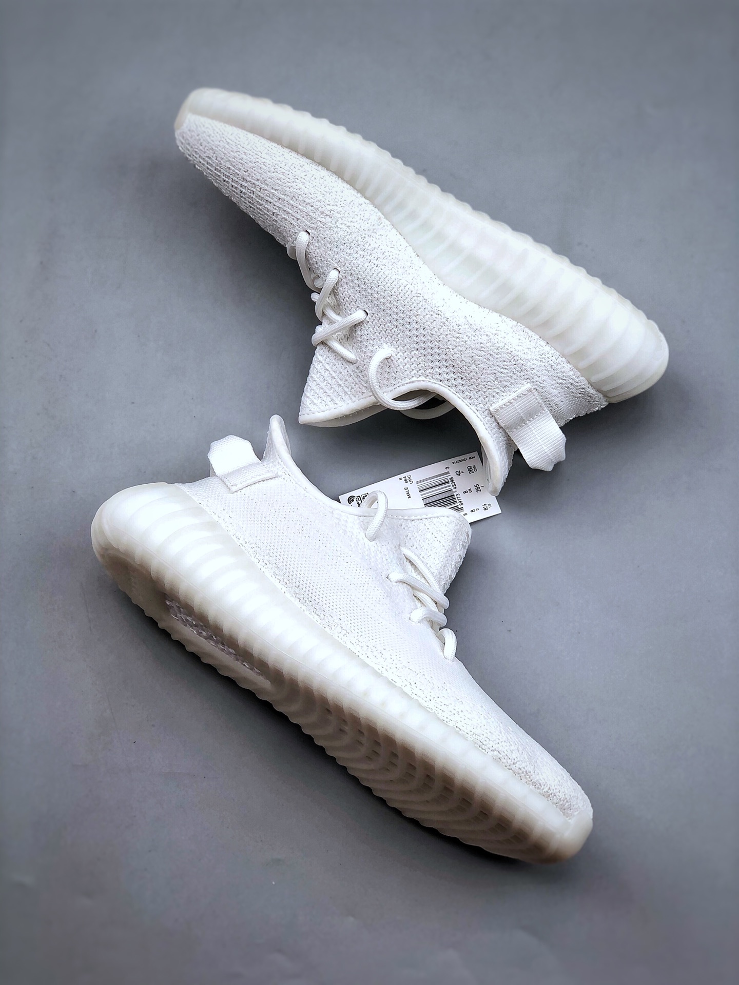 💰真标150 💰公司级180 💰纯原260 支持放店 盒装版本 Yeezy 350 Boost V2 纯白冰淇淋外贸客户指定订单 东莞原织面纯原1.0 原织面精针织机,原厂针织面料 #原档大底模具 百分百与海外发售原版一致 #顶级Boost 满钉大底 一切细节实拍如图极力推荐此版本 触碰性价比至高点‼ 货号:CP9366 尺码:36 36.5 37 38 38.5 39 40 40.5 41 42 42.5 43 44 44.5 45 46 47 48nike耐克 空军一号 阿迪达斯adidas 三叶草 椰子350 v2 sb dunk 古驰脏脏鞋 麦昆 匡威1970s 万斯 vans 范斯运动鞋板鞋跑步鞋跑鞋篮球鞋 添柏岚prada普拉达爱马仕香奈儿新百伦 巴黎世家迪奥dior爱步乔丹 air jordan 亚瑟士asics 斯凯奇 斐乐 彪马 锐步 mlb fila 鬼冢虎 lv路易威登 ny 北面 大鹅ugg 莆田鞋 板鞋 樱花粉 af1 高帮 纯白 复古 满天星 解构 鬼冢虎鞋盾 samba小麦色 蓝粉 马卡龙 低帮 独角兽 鬼冢虎鸳鸯 联名 童鞋 冰淇淋 骨白冰蓝 白蓝 黑色 小白鞋 电玩像素 黑白 涂鸦 镭射 雾霾 白色 diy 1970s 夜光 大童 泼墨 中帮 黑武士 洛克公园 魔术贴 情侣 经典 四钩 奶咖色 刮刮乐 白丝绸 白银 3m 反光 白绿夜光 白橙双钩 小雏菊 权志龙 白绿橙 off white 飞线 金钩 冰块 小银钩 笑脸 缝线 剪纸 纯黑 蓝丝绸 情人节限定 白金 蓝白 354 黑曜石 熊猫 像素 冰蓝 四小勾 水晶底 寿桃 洞洞鞋 彩虹像素 灰色 air force 1 黑色 拖鞋 aj4 aj35 aj11 篮球鞋 莆田 aj3 aj6 aj13 aj7 童鞋 儿童鞋 aj312 aj36 黑白奥利奥 传奇蓝 aj32 限量版 飞人拖鞋 康扣 熊猫 北卡蓝 low 白水泥 藤原浩 aj34郭艾伦 影子灰 蒂芙尼绿 aj10 倒钩 aj9 冰雪奇缘 黑曜石 aj31 aj270 球鞋 大魔王 冰激凌 樱木花道 热熔岩 迪奥联名 胭脂红 凉鞋 aj15 满天星 水泥灰 芝加哥 鸳鸯 aj28 情侣 aj28 樱花粉 电玩像素 北卡蓝 小迪奥 粉色 樱花粉 电玩像素 烟灰 变色龙 兵马俑 大巴黎 aj16 兔八哥 马卡龙 大学蓝 aj30 黑水泥 白蛇 叶绿素 火影 白水泥 情人节限定 粉蛇 黑红 球鞋gtcut kobe球鞋 zoom kobe 500黑武士 2022r nike星空 gt球鞋 zoom跑鞋 纽巴伦990 nikecourt女鞋 zoom aj1 nb827 斐乐hike nike青花瓷 aj镭射 科6 next跑鞋 宇航员2.0 小白鞋 男鞋 运动鞋 斯凯奇 斐乐 板鞋 aj 彪马 新百伦 亚瑟士 new balance adidas 阿迪达斯 篮球鞋 空军一号 纯白 跑步鞋 vision street wear puma 女运动休闲鞋 nb 情侣鞋 球鞋 dunk 美津浓 欧文7 运动鞋女款跑步鞋 休闲男鞋 aj1 拖鞋 耐克鞋男新款 鞋子 童鞋 男款 飞马 zoom 超级飞马 跑鞋 老爹鞋 air max 儿童鞋子 男士 飞马38 m2k 日落 黑白熊猫 女款 飞马39 男款 阿甘鞋 飞马37 夏季 dunk sb 华夫鞋 凉鞋 开拓者 夏款 毛毛虫 气垫 air zoom 休闲鞋 高帮 帆布鞋 sacai 2022 vapormax 赤足 飞马36 af1 紫葡萄 树莓紫 winflo8 court女鞋 网鞋 zoom 破二 dc0774 拖鞋 superfly 子弹头 dunk黑白熊猫 blazer max270 欧文7 小童鞋 阿尔法 欧文8 登月 星空 莆田 黑武士 airmax97 贝壳头 三叶草 boost forum 椰子鞋 yeezy neo 暗夜精灵 金标 椰子 350 v2 ultraboost 清风 阿尔法 涉水鞋 ub21 ub22 forum84 ub nmd 爆米花 pro2 cut supernova x9000 椰子500 小椰子 forum low 史密斯 椰子700 樱花系列女鞋 新百伦530 327 574 5740 满天星 992 550 990 303 nb2002ra 302 元祖灰 993 990v5 nb300 ms327 580 999 nb327新百伦 新百伦878 nb300 5740奶茶色 m5740nb5740 997 608 452 nbms327 992元祖灰 996 880 低帮 倒钩 aj1 low 北卡蓝 黑曜石 倒钩藤原浩鞋 芝加哥 禁穿 小迪奥aj1 aj1大学蓝 樱花粉 烟灰 闪电倒钩 mid 影子灰 白丝绸 黑红脚趾 黑红 马卡龙 小dior 蒂芙尼绿 黑脚趾 小摩卡 蜘蛛侠 兔八哥 莆田纯原 纯白 中帮 黑粉脚趾 鸳鸯 low摩卡棕 扣碎 倒钩低帮 小闪电 凯尔特人 芝加哥ow联名 灰白 红豆奶茶 叛逆 换底 扣碎篮板 摩卡棕 迪奥联名鞋 皇家蓝 低帮女鞋倒钩白棕 泡泡糖 黑粉脚趾 北卡蓝低帮 黑绿脚趾 影子灰 蒂芙尼绿 黑脚趾 浆果粉 扣碎篮板 鸳鸯 冰淇淋 白丝绸 激光蓝 offwhite联名 黑粉脚趾 蓝 水洗丹宁 情人节 午夜蓝 凯尔特人 泡泡糖 男鞋 女鞋 夏季 儿童 拖鞋 小众鞋 篮球鞋 凉鞋 运动鞋 跑步鞋 童鞋 板鞋 日落 足球鞋 小白鞋 跑鞋 老爹鞋 zoom 超级飞马 36 37 38 sb dunk 鞋子 新款 m2k air max 薄款 赤足5.0 星空 登月 回到未来 vapormax 超轻 网鞋 气垫鞋 阿甘鞋 休闲鞋 47 blazer 高帮 樱花粉 free vaporfly 情侣 子弹头 华夫鞋 欧文7 lebron18 joyride fly3 max270 杜兰特5 毛毛虫 黑武士 限量版 忍者 马拉松 winflo7 kyrie7 ep 莆田鞋 板鞋 樱花粉 af1 高帮 纯白 复古 满天星 解构 鞋盾 小麦色 蓝粉 马卡龙 低帮 独角兽 鸳鸯 联名 童鞋 冰淇淋 骨白冰蓝 白蓝 黑色 小白鞋 电玩像素 黑白 涂鸦 镭射 雾霾 白色 diy 夜光 大童 泼墨 中帮 黑武士 洛克公园 魔术贴 情侣 经典 四钩 奶咖色 刮刮乐 白丝绸 白银 3m 反光 白绿夜光 白橙双钩 小雏菊 权志龙 白绿橙 off white 飞线 金钩 冰块 小银钩 笑脸 缝线 剪纸 纯黑 蓝丝绸 情人节限定 白金 蓝白 354 黑曜石 熊猫 像素 冰蓝 四小勾 水晶底 寿桃 洞洞鞋 彩虹像素 灰色 air force 1 黑色 拖鞋 aj4 aj35 aj11 篮球鞋 莆田 aj3 aj6 aj13 aj7 童鞋 儿童鞋 aj312 aj36 黑白奥利奥