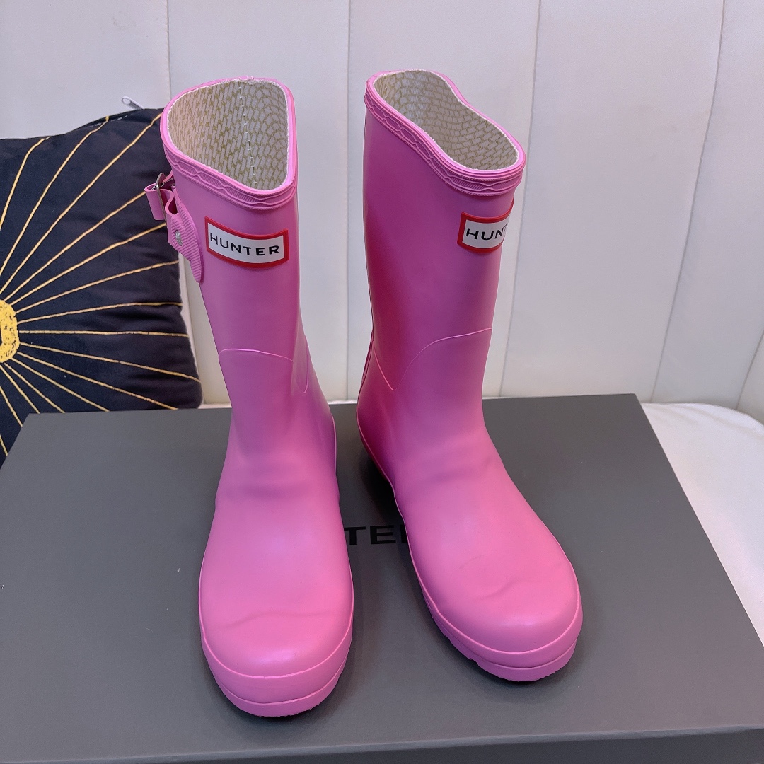 2021 British Royal Rain Boots: Stylish, Durable, Comfortable, and Affordable