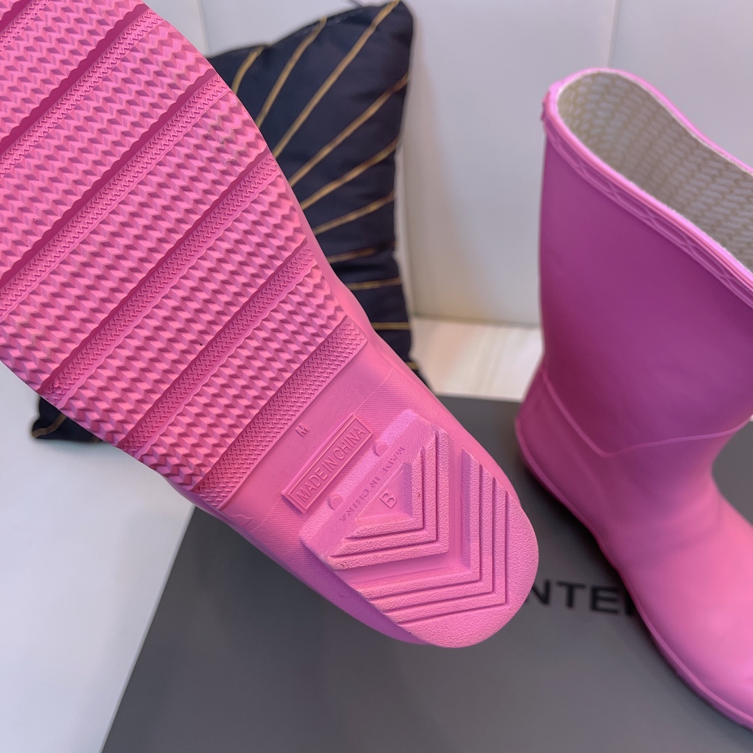 2021 British Royal Rain Boots: Stylish, Durable, Comfortable, and Affordable - 图片 6