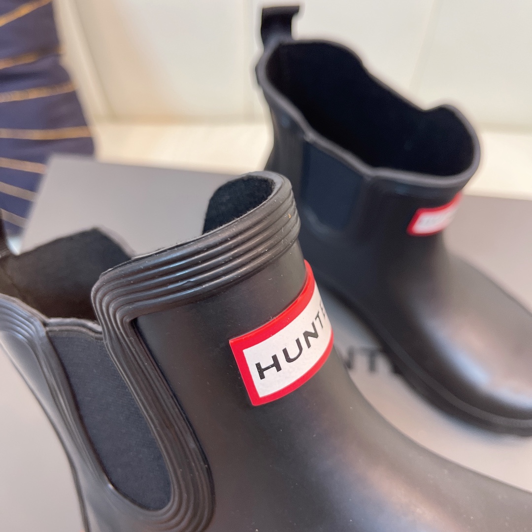2021 British Royal Brand Rain Boots: Classic Design for Cold Weather Comfort - 图片 3