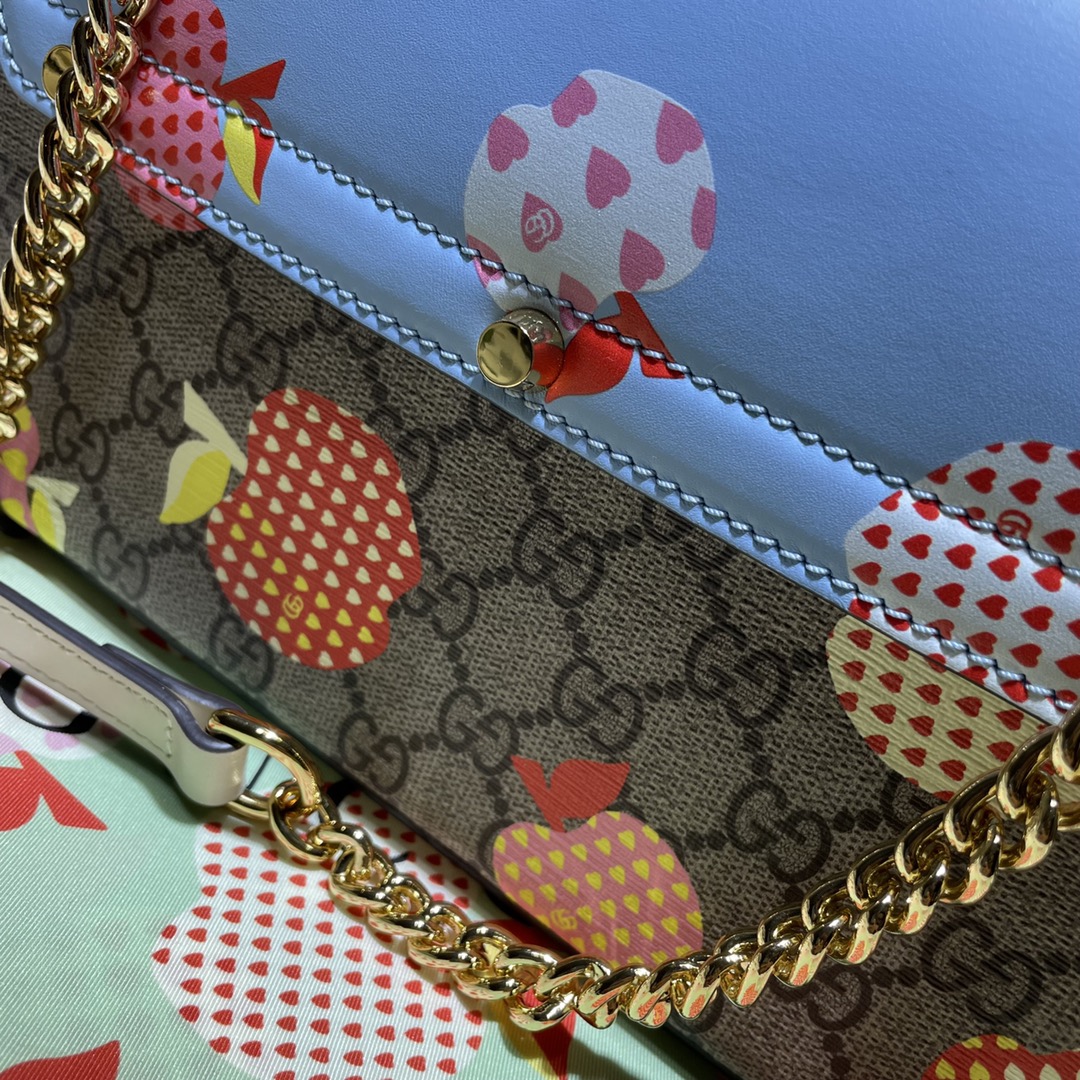 GUCCI古驰Padlock系列心苹果图案小号手袋603221