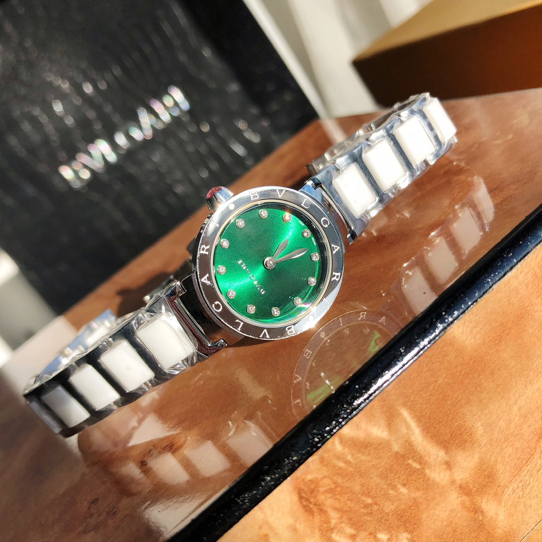 “BVLGARI Paulie Collection: Classic Fashion Watches with Diamonds and Ceramics” - 图片 6