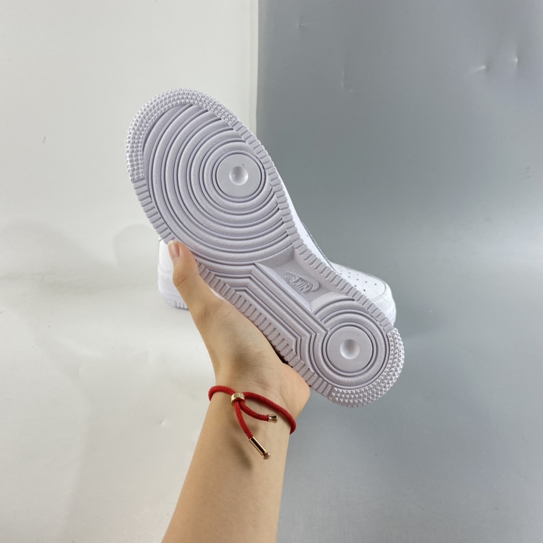P220  NIKE Air Force 1 Low’07 全白鸟巢夜光配色板鞋 N-2088