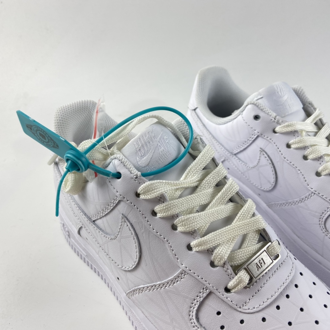 P220  NIKE Air Force 1 Low’07 全白鸟巢夜光配色板鞋 N-2088