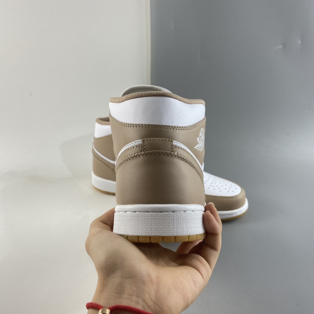 P260  Air Jordan 1 Mid AJ1 乔1 中帮百搭休闲运动板鞋 554724-271