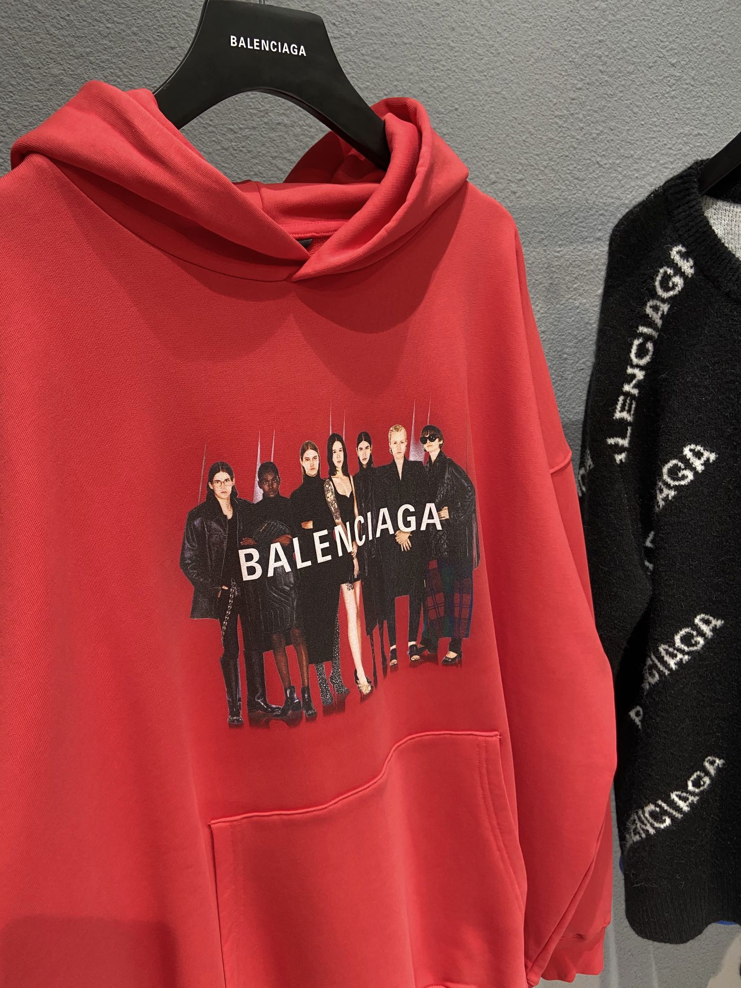 Áo hoodie Balenciaga rách Unisex BalenciGA2021 dáng rộng