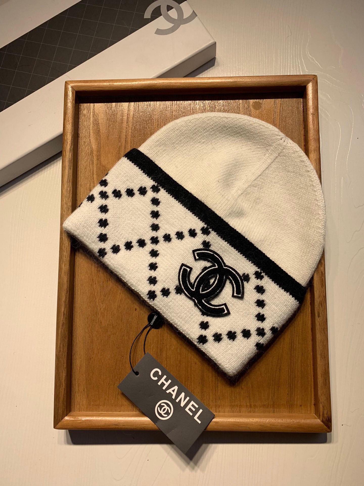 🌹。C家。【羊毛单帽】客供小羊毛！珍贵典藏的灵魂帽子！客供色纱.每个颜色都非常好看！经典！手感软腻.70