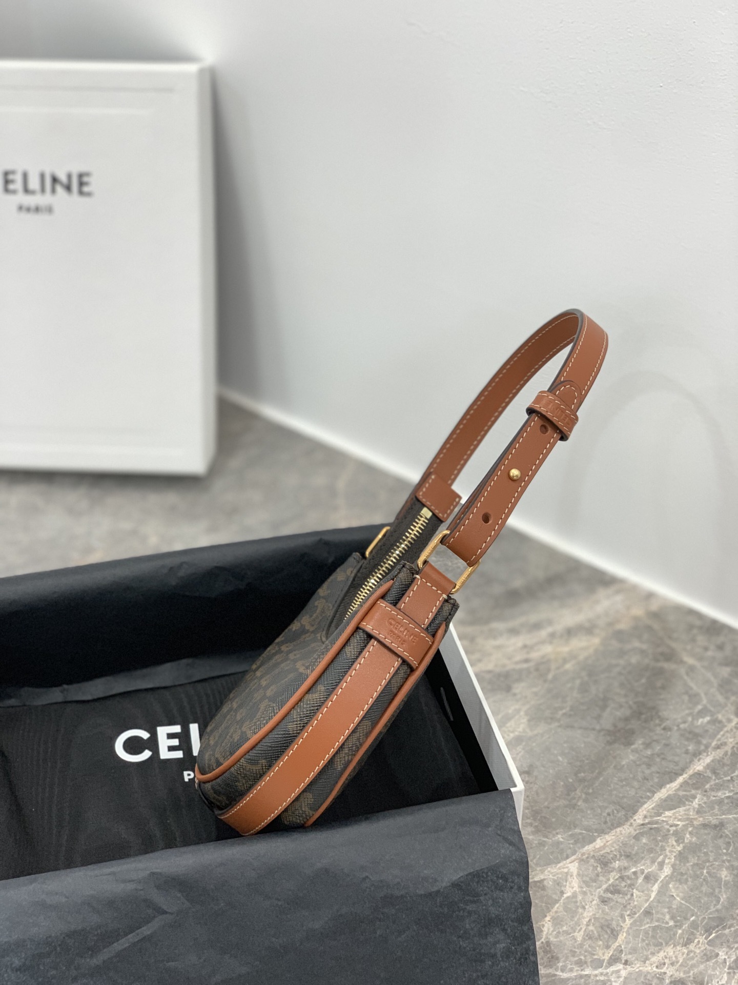 mini腋下包Celinє秋冬新款m