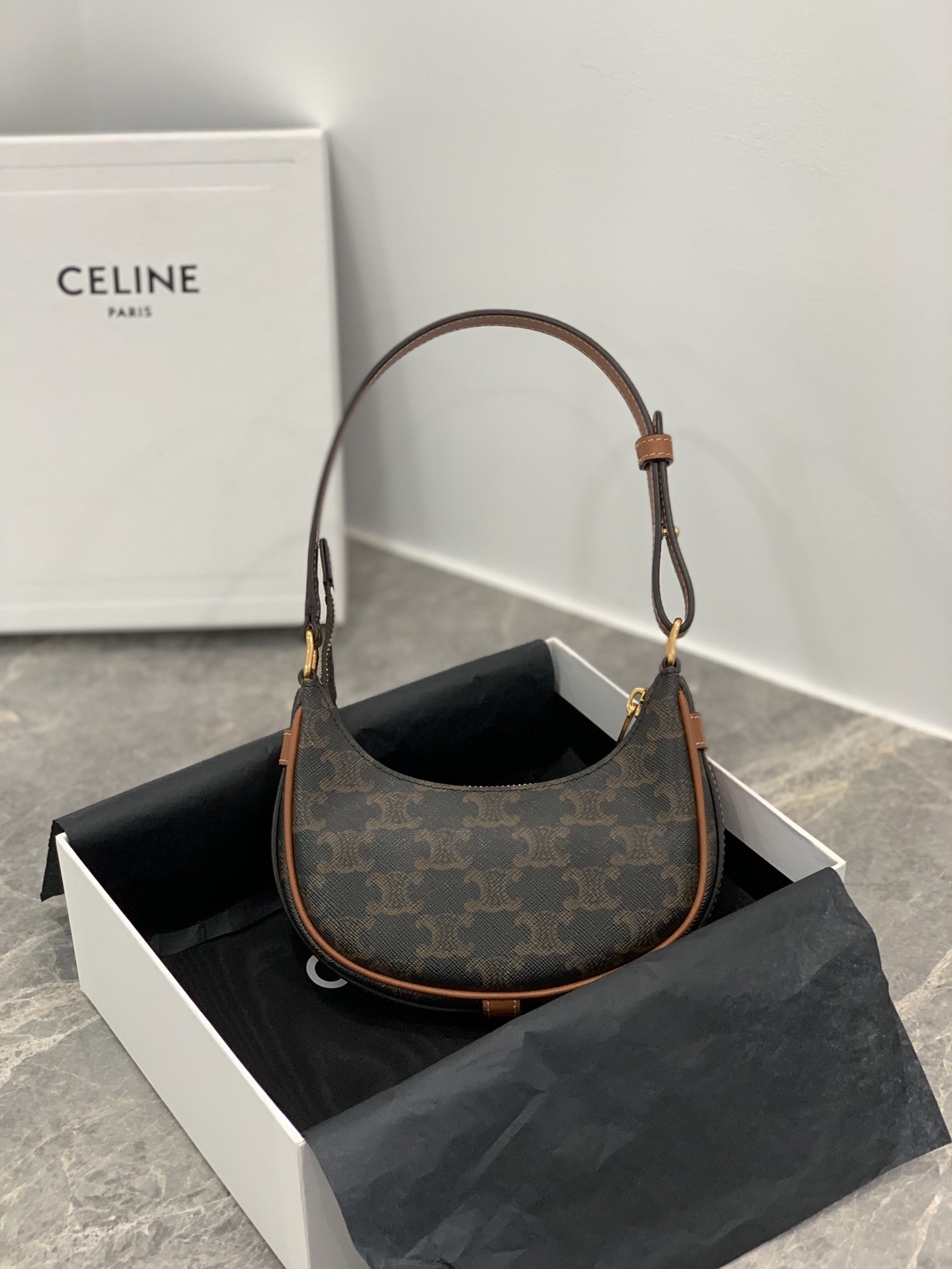 mini腋下包Celinє秋冬新款m