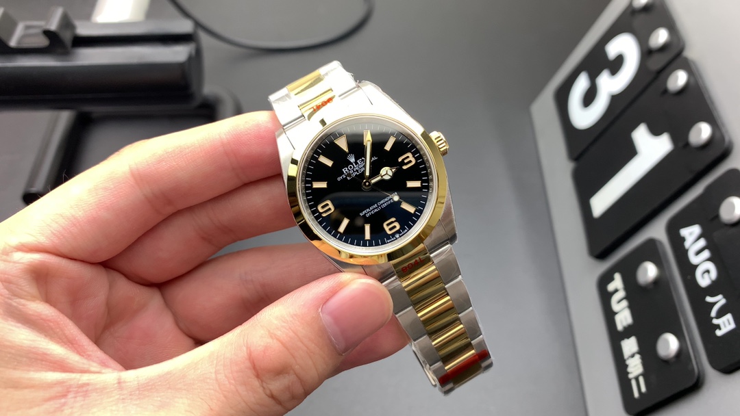 Rolex EW2021新款探险家型36系列1⃣ 搭配全新3230机芯 2⃣ 几乎与原装一致厚度11