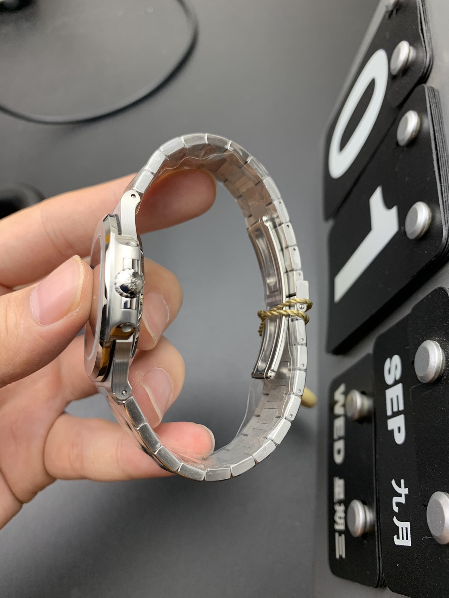 Patek Philippe PPF 蓝灰鹦鹉螺