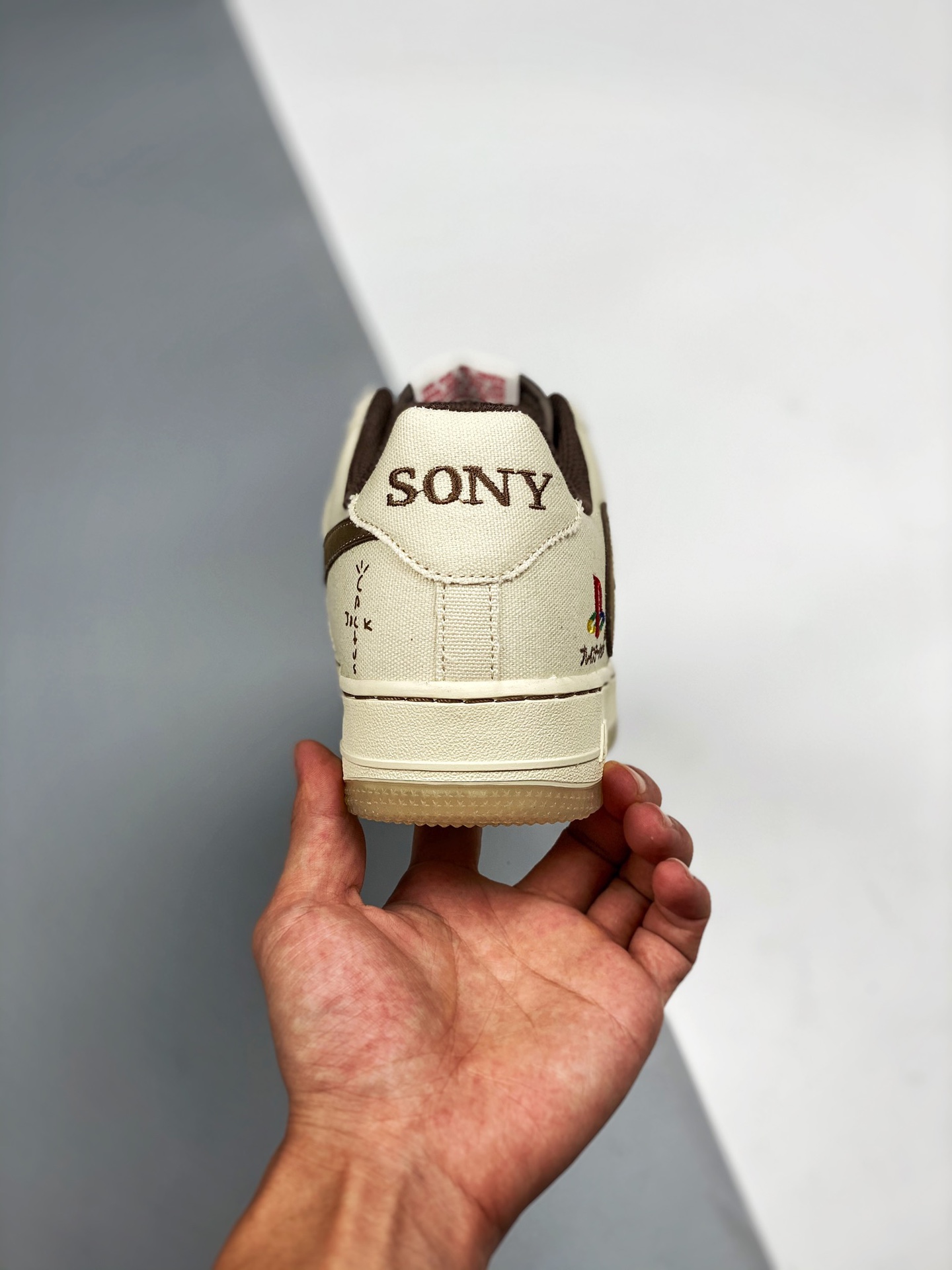 Miniatura 8