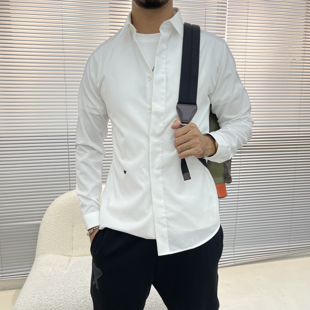 秋冬 -DIO 杂志 封面款 刺绣小蜜蜂长袖衬衣 黑白两色到货啦！高端定制进口 纯棉真丝混缎面料 面料，