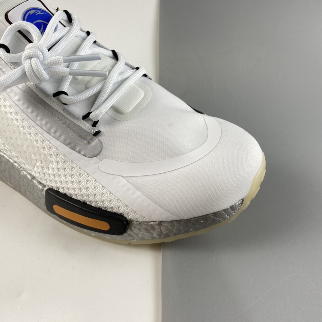 P190  AD NMD_R1 SPECTOO 阿迪三叶草低帮休闲爆米花跑步鞋 FX6818