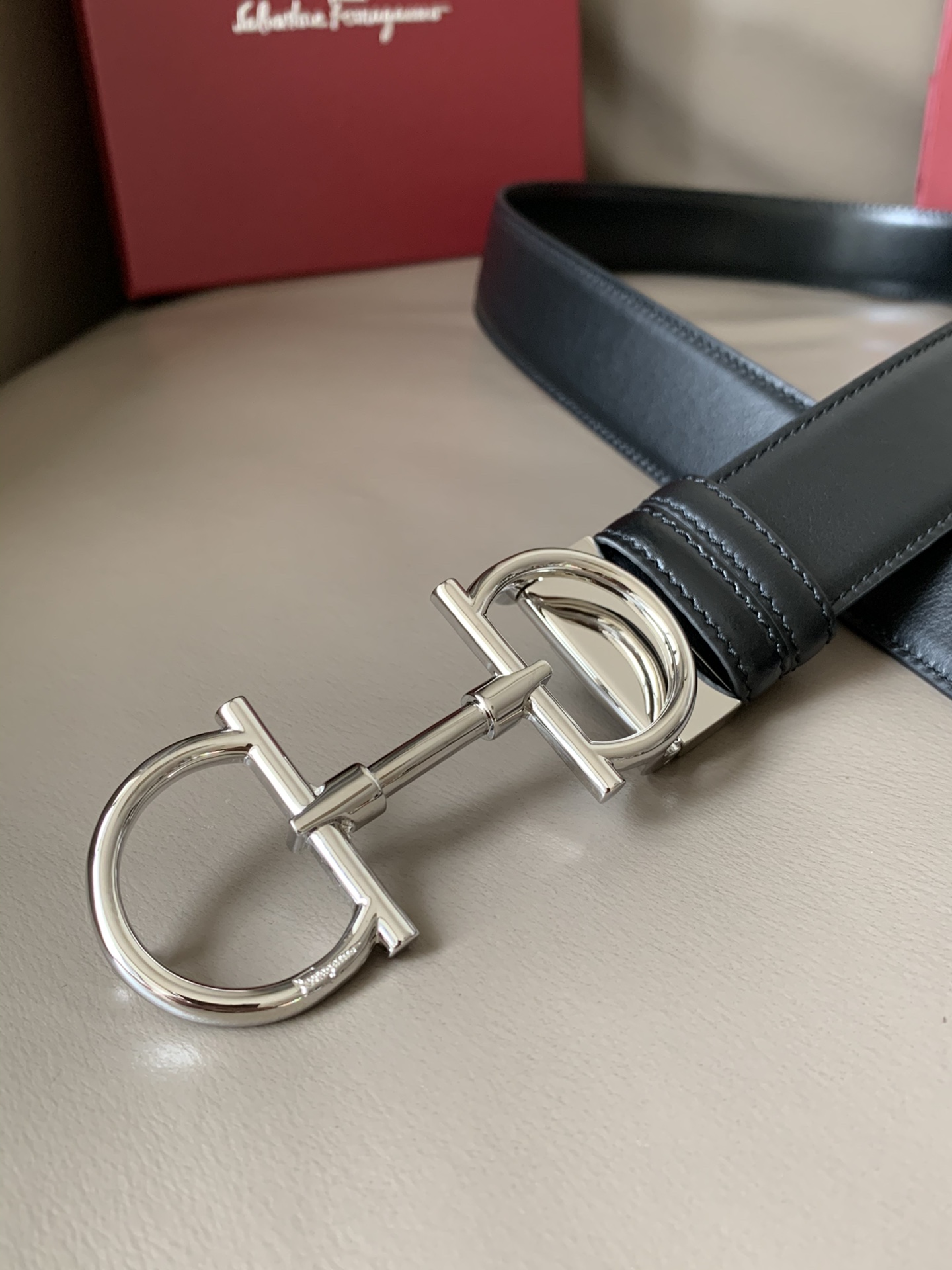 [Ferragamo Belts]Ferragamo counter with the same style for men